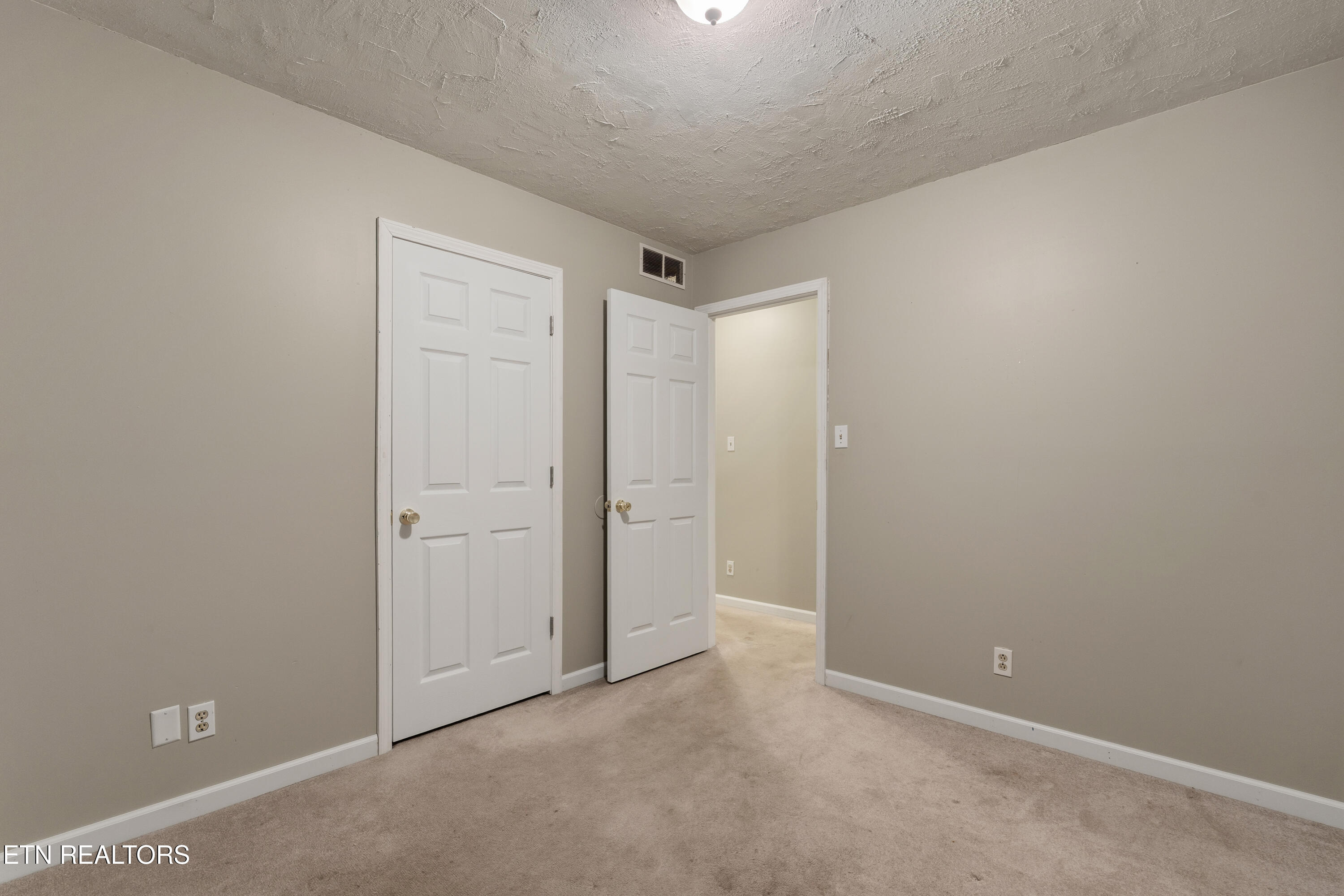 6625 Lambent Lane Knoxville TN 37918