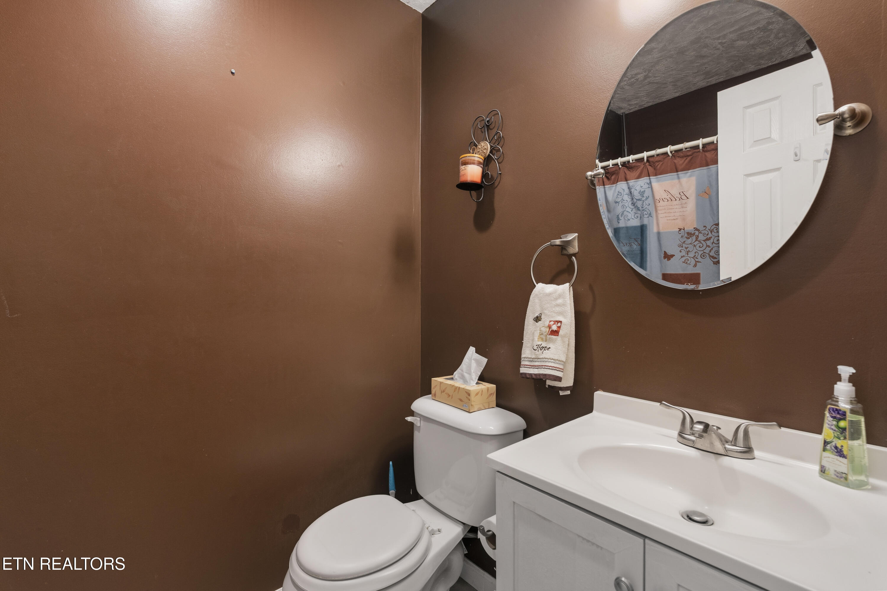 6625 Lambent Lane Knoxville TN 37918
