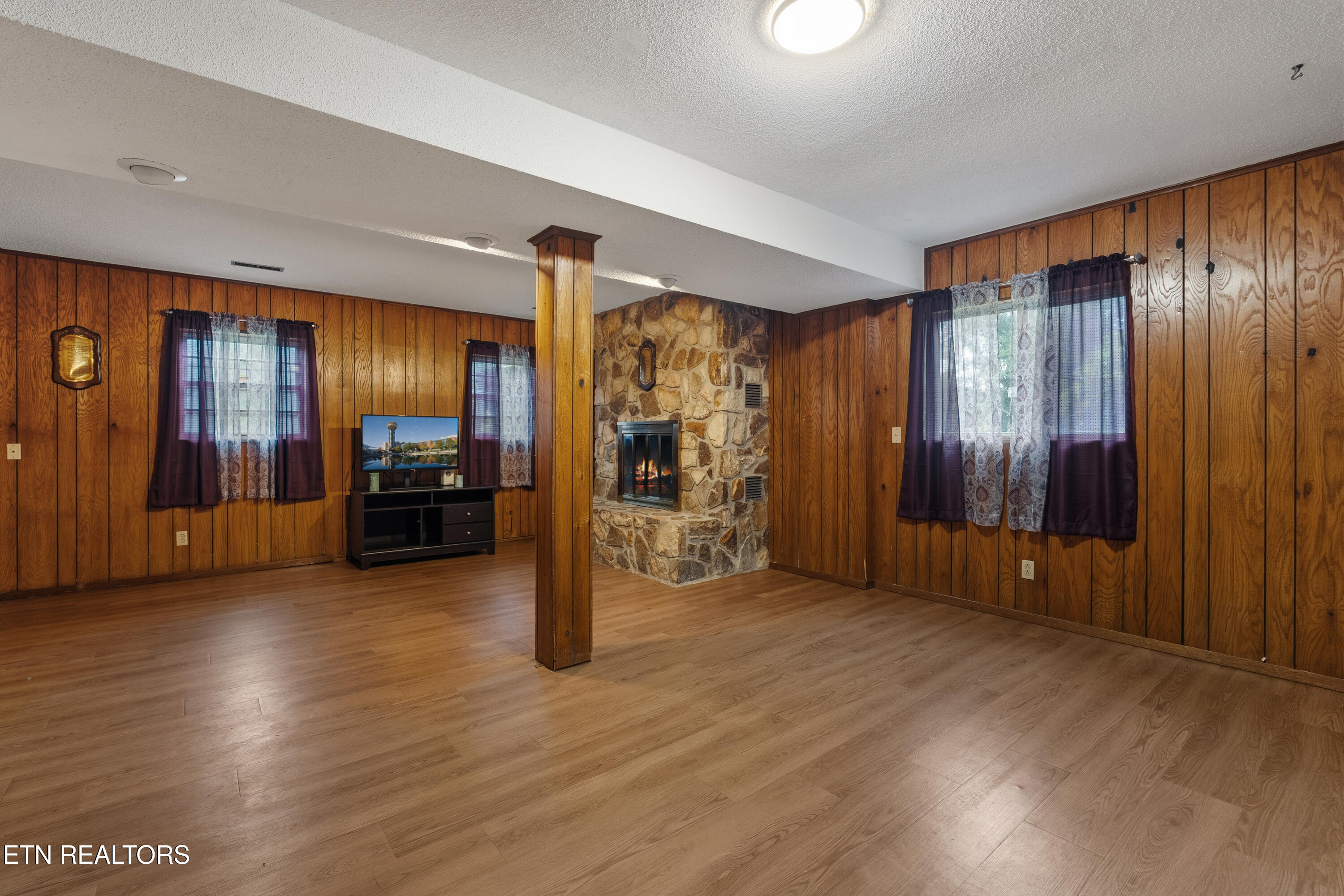 6625 Lambent Lane Knoxville TN 37918