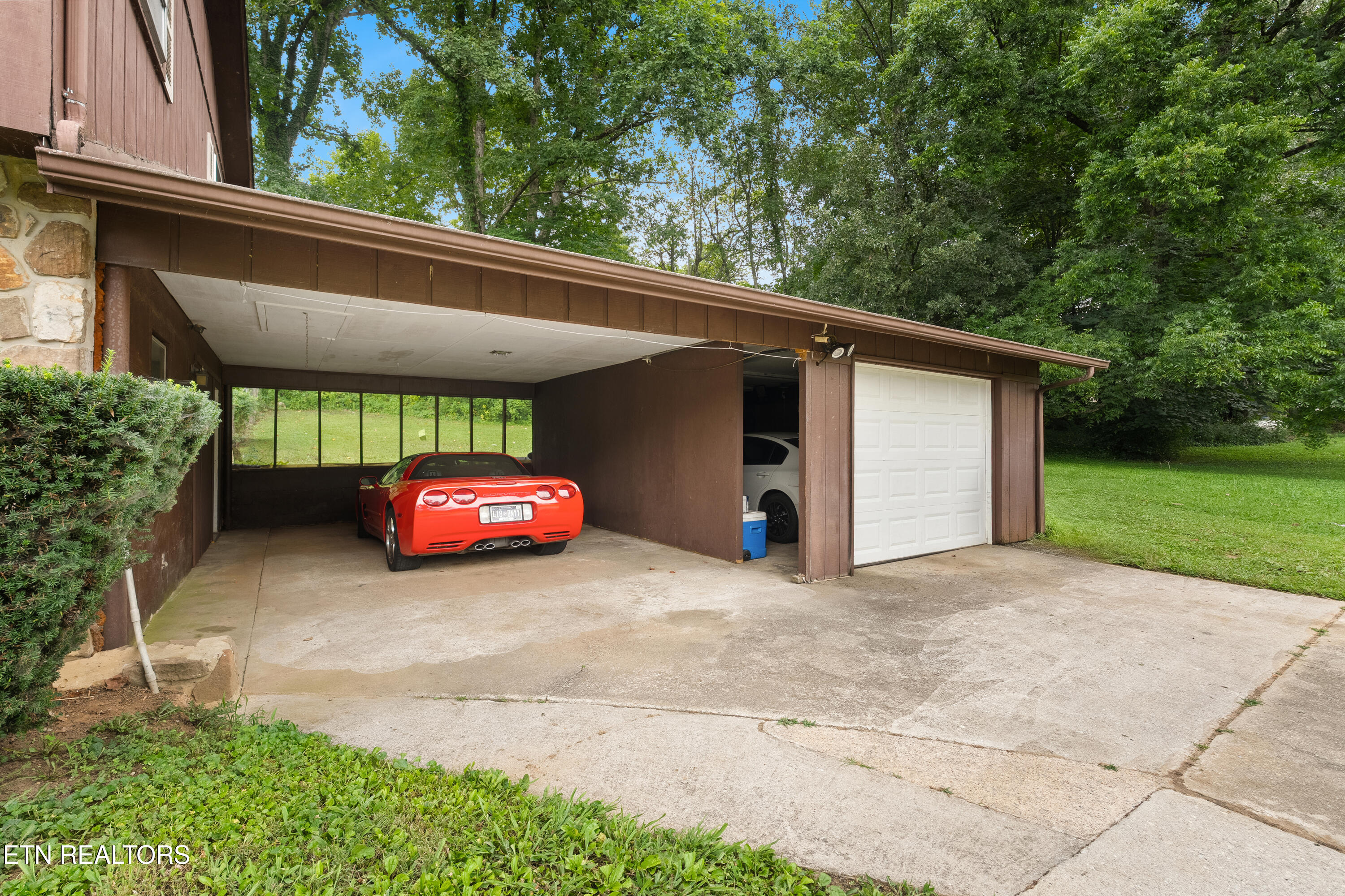 6625 Lambent Lane Knoxville TN 37918