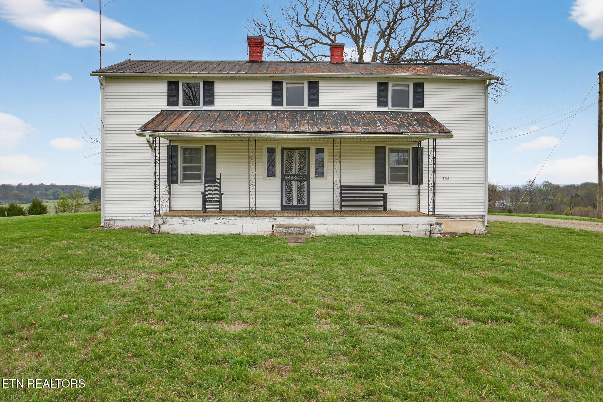 1298 S Bunker Hill Road Sparta TN 38583