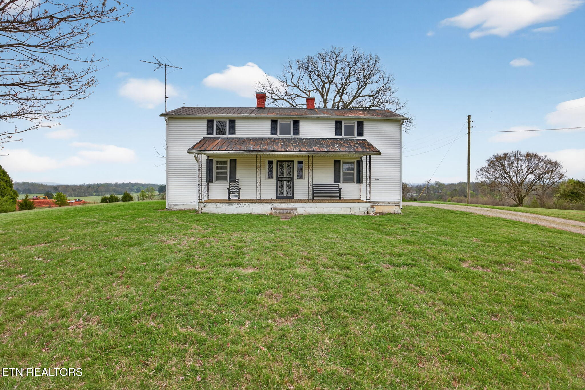 1298 S Bunker Hill Road Sparta TN 38583