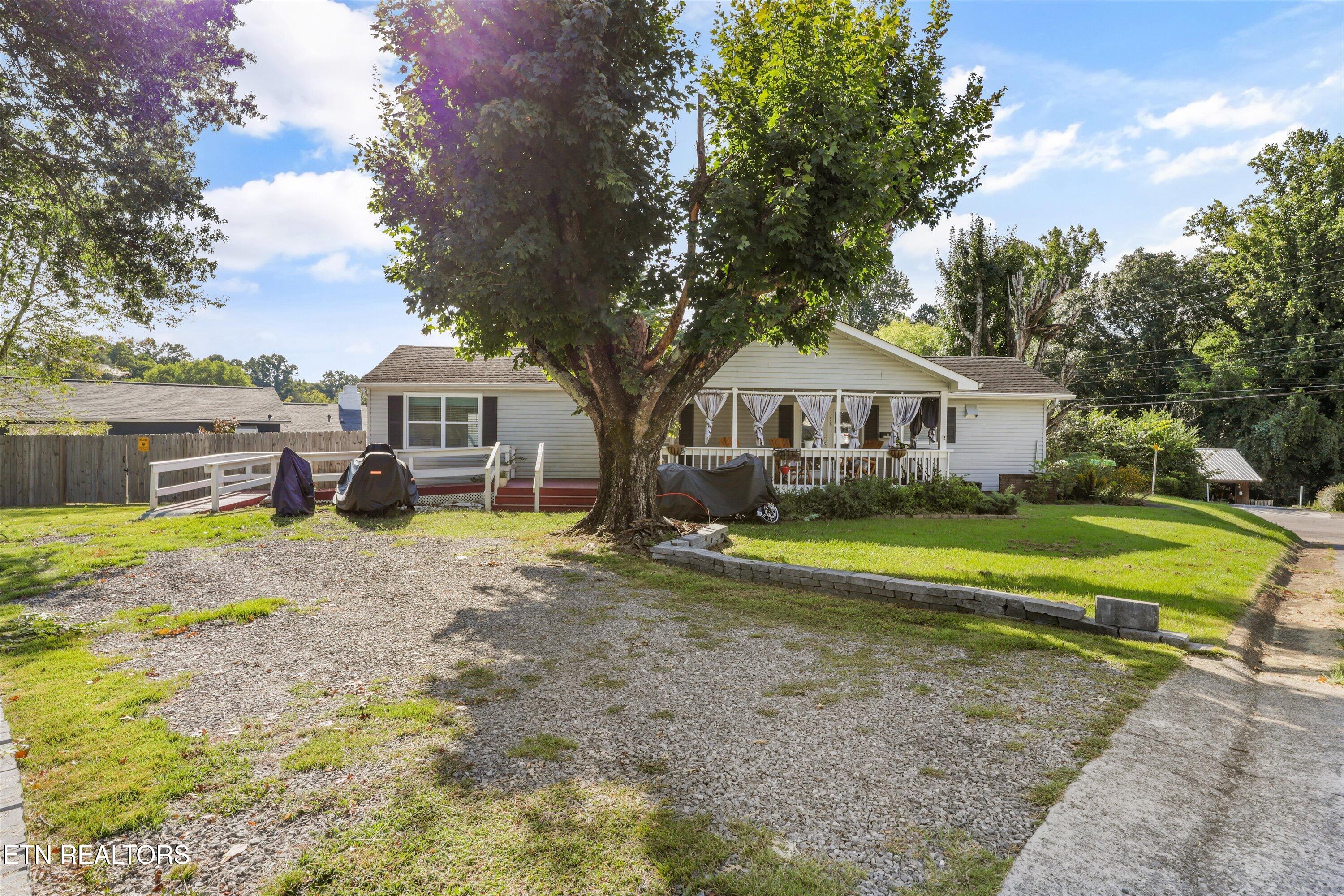 98 Orange Lane Oak Ridge TN 37830