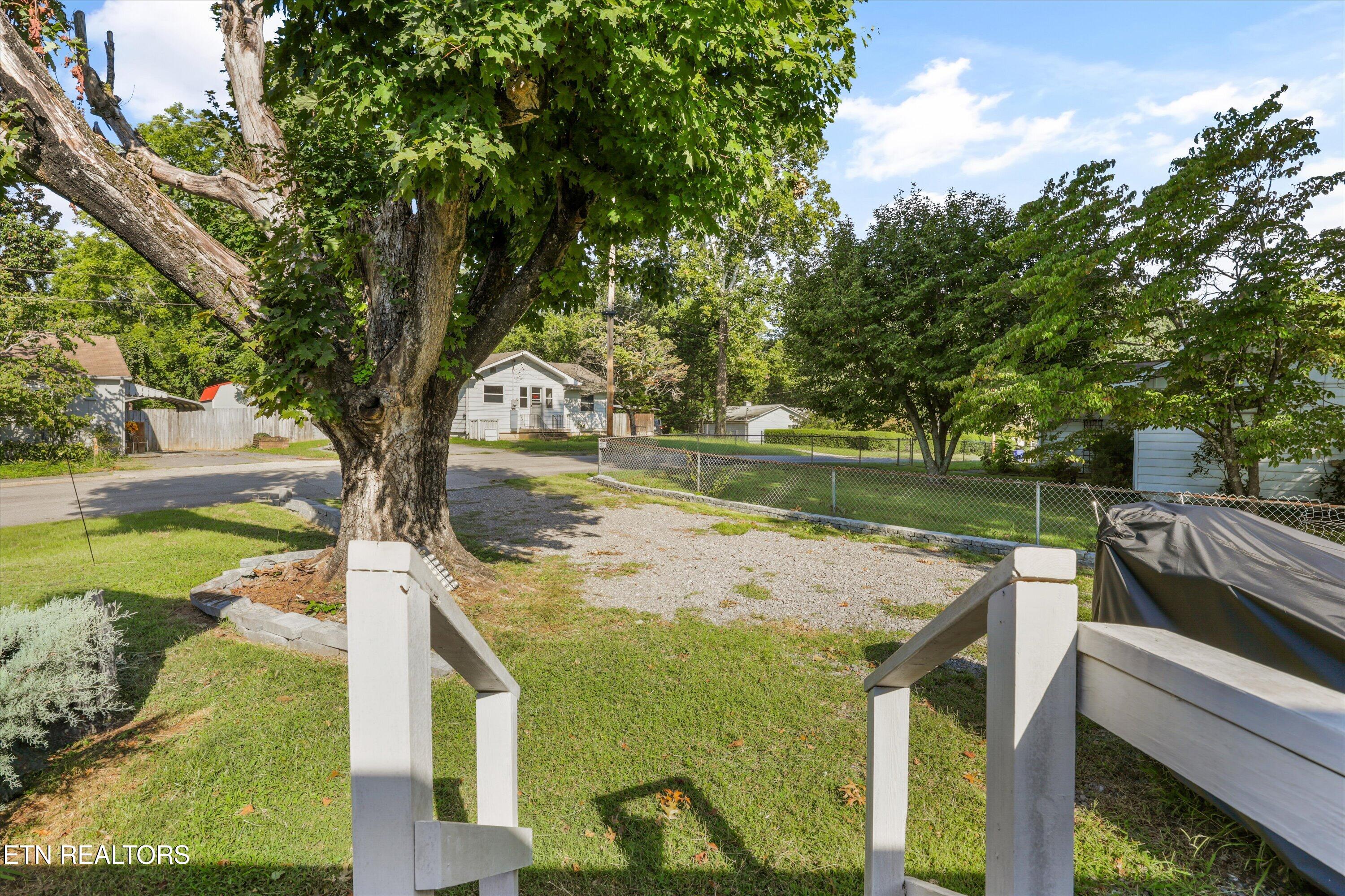 98 Orange Lane Oak Ridge TN 37830