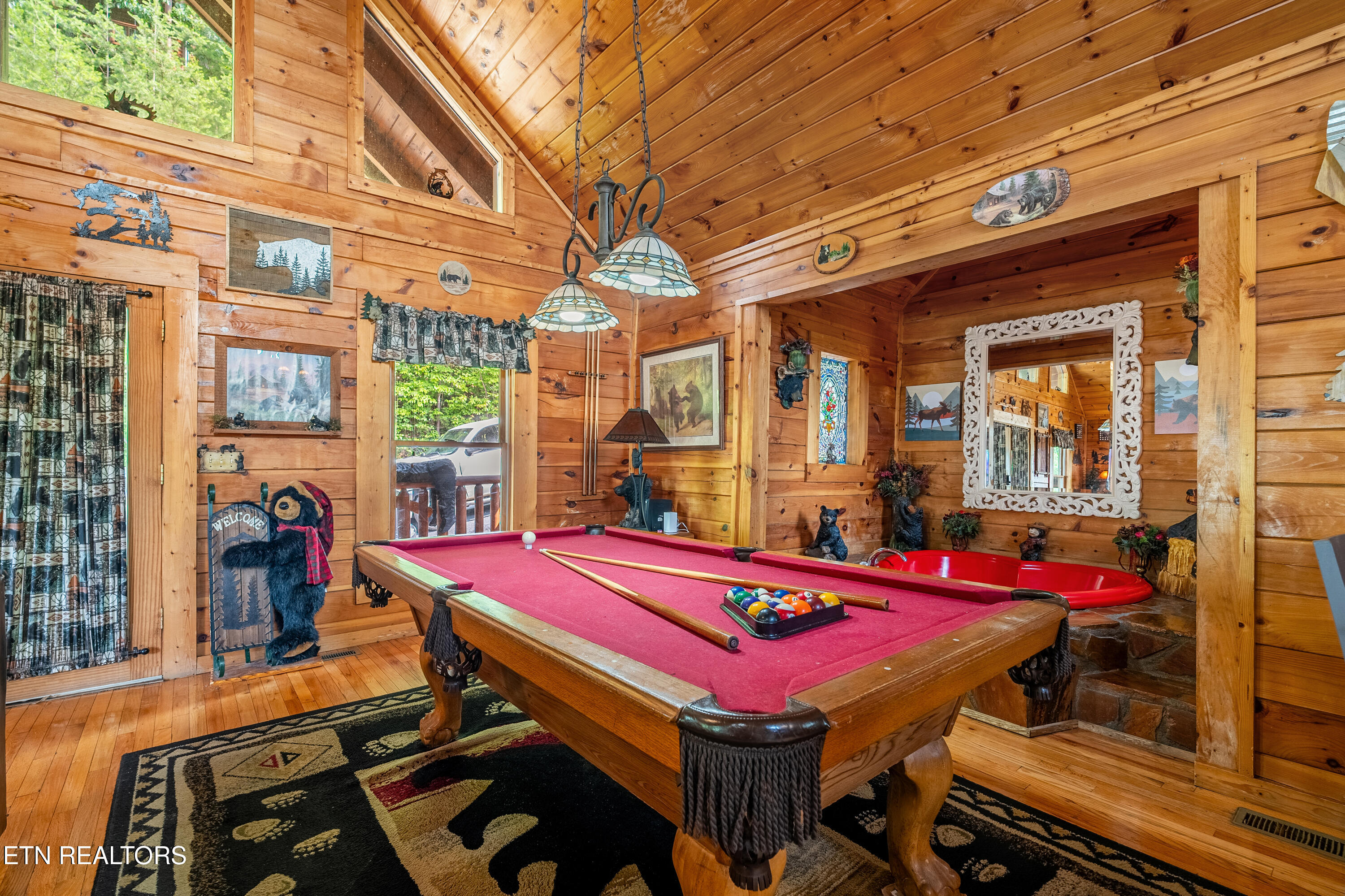 936 Black Bear Cub Way Sevierville TN 37862