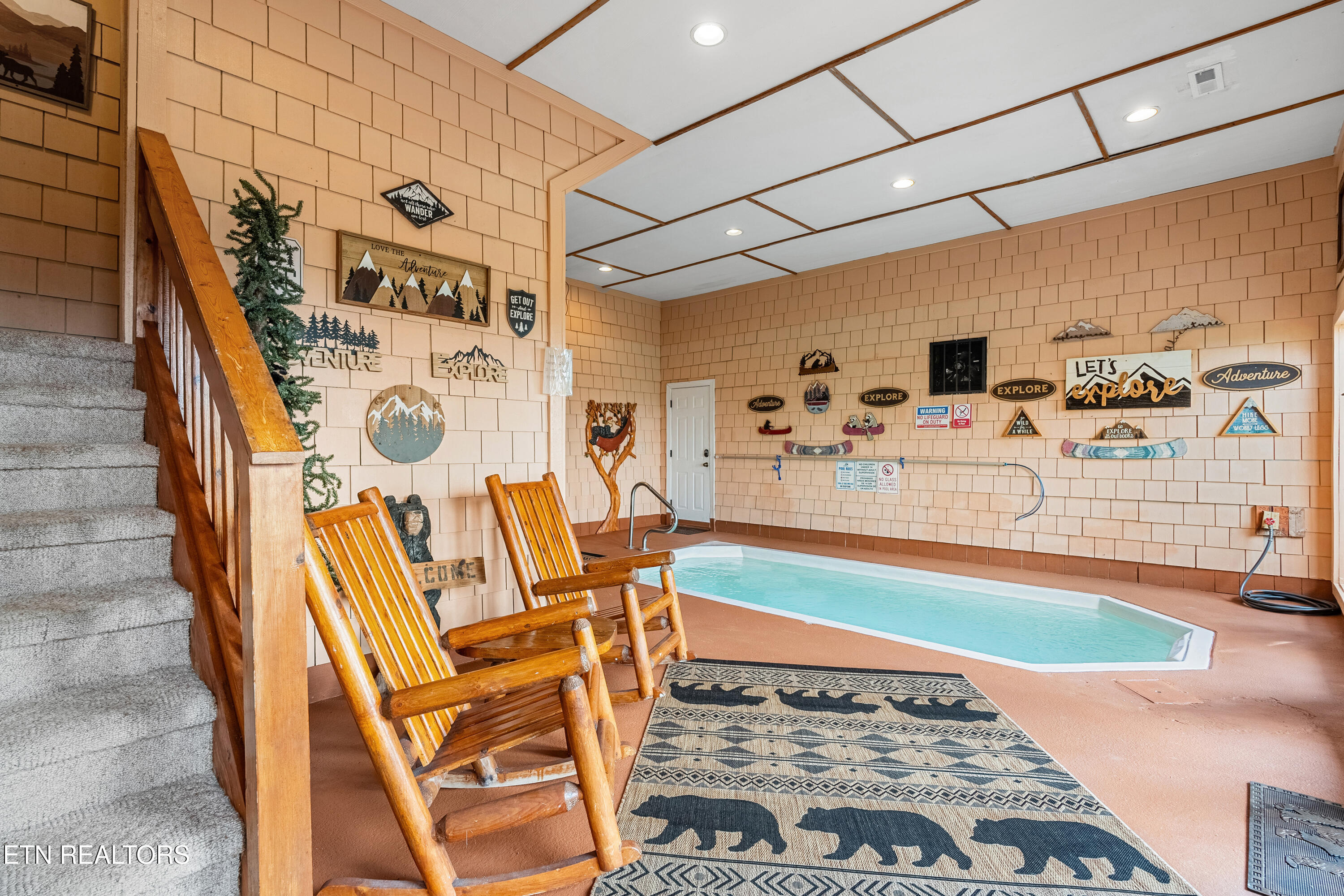 936 Black Bear Cub Way Sevierville TN 37862