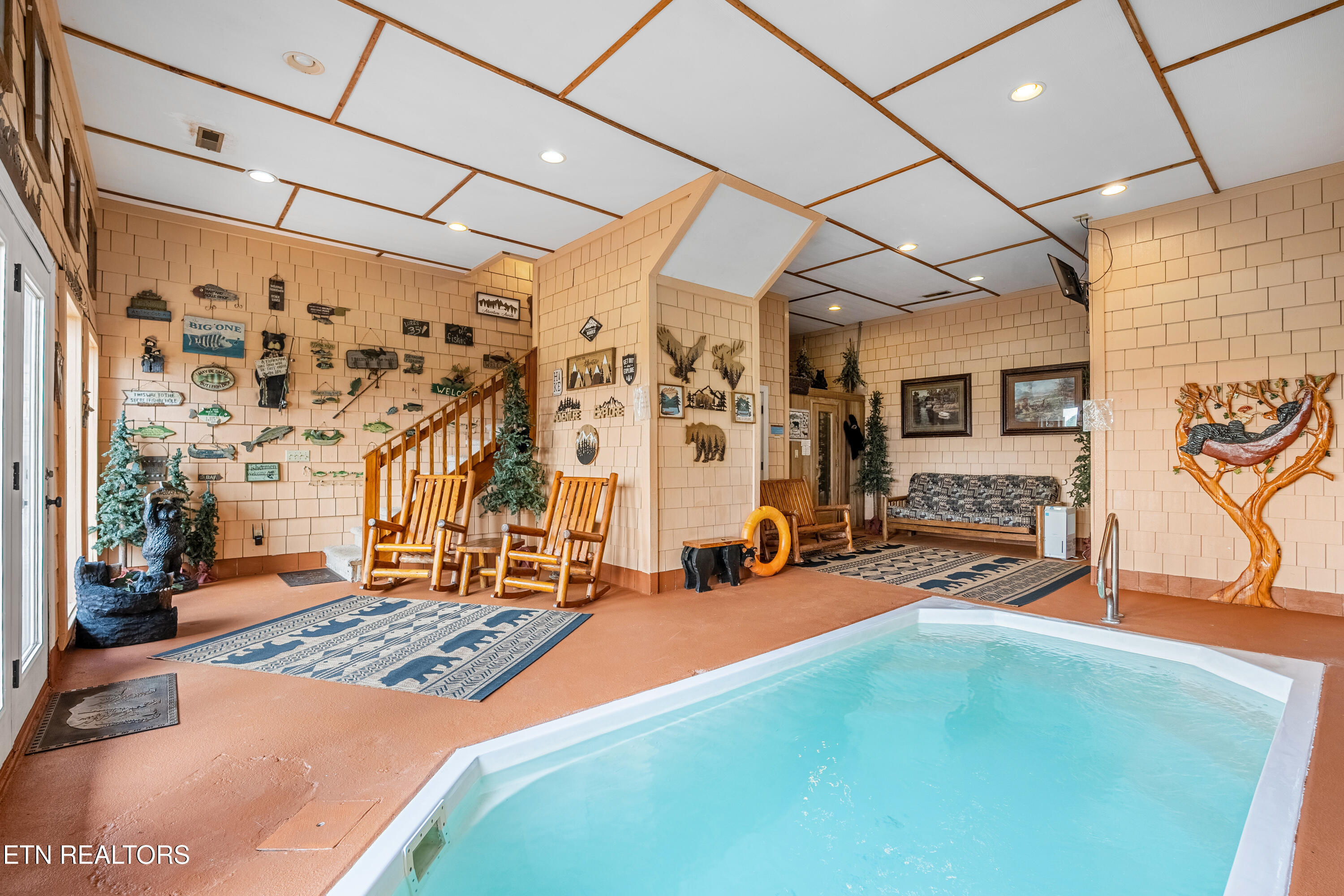 936 Black Bear Cub Way Sevierville TN 37862