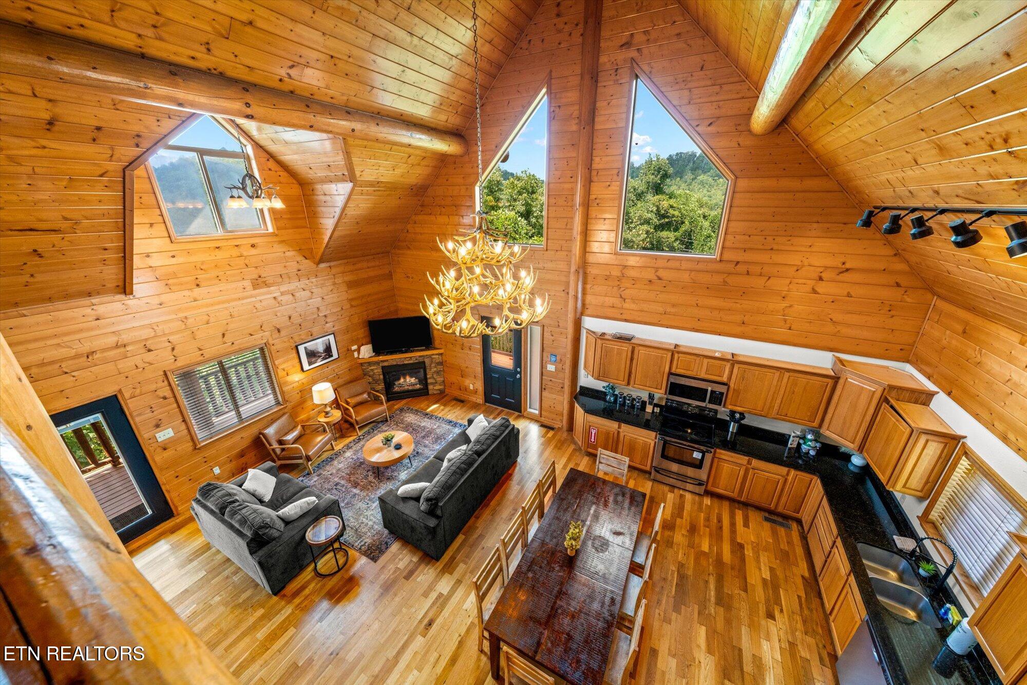 4430 New Pioneer Trail Pigeon Forge TN 37863