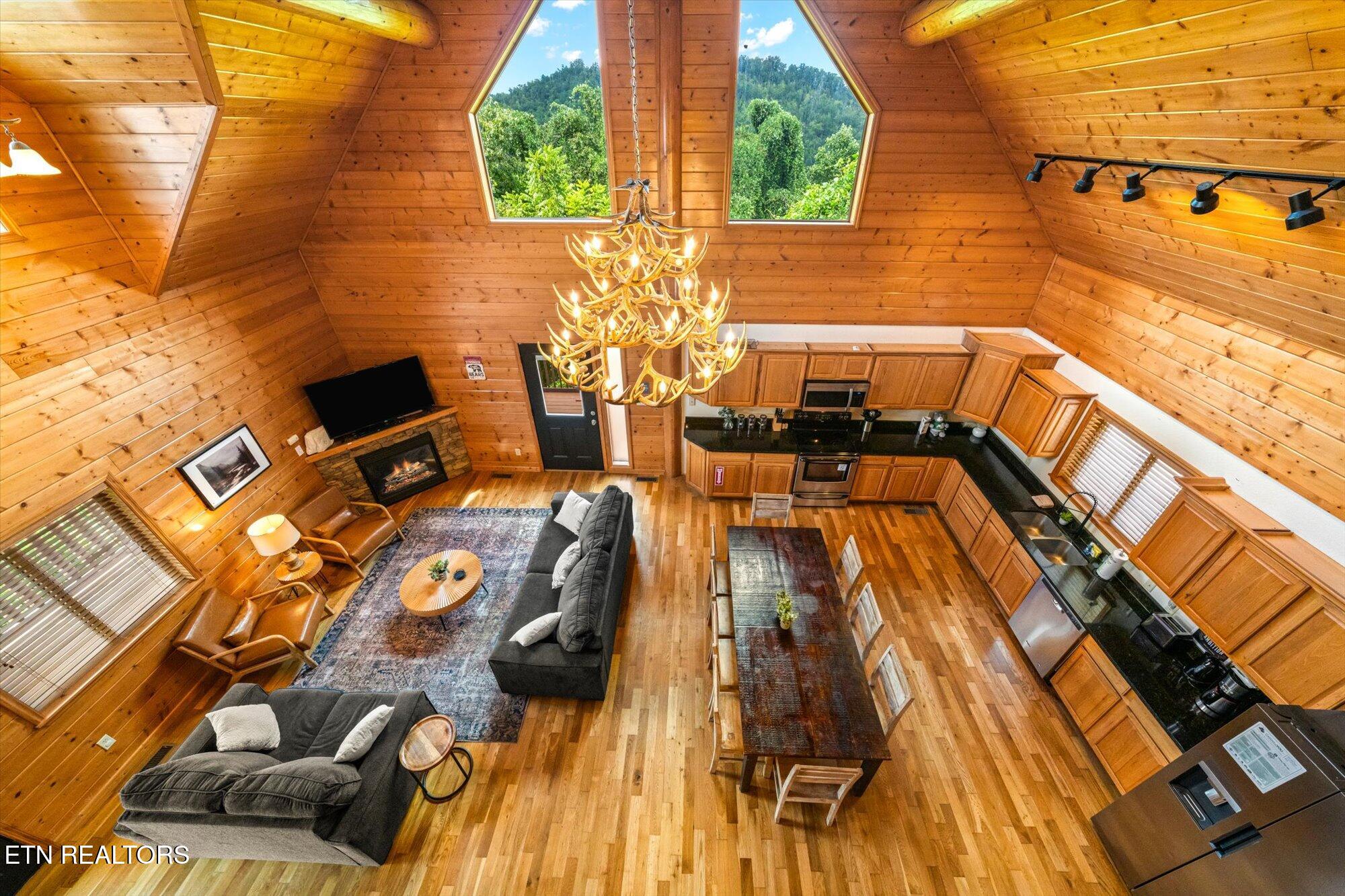 4430 New Pioneer Trail Pigeon Forge TN 37863