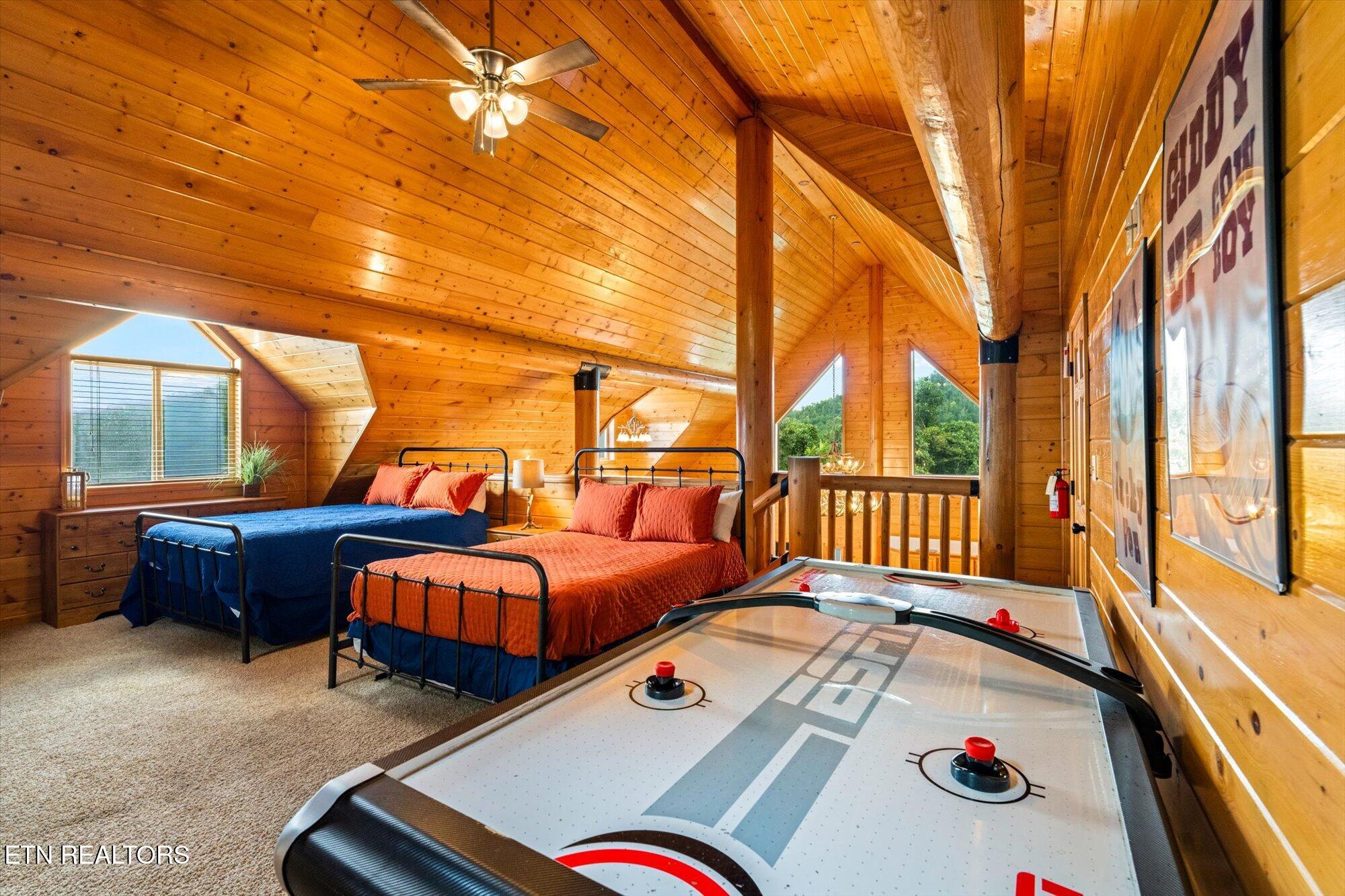 4430 New Pioneer Trail Pigeon Forge TN 37863