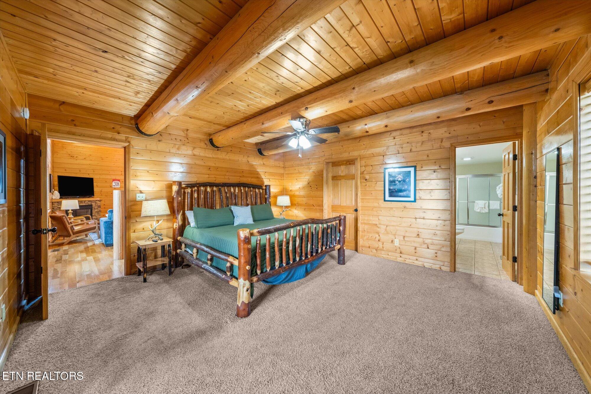 4430 New Pioneer Trail Pigeon Forge TN 37863