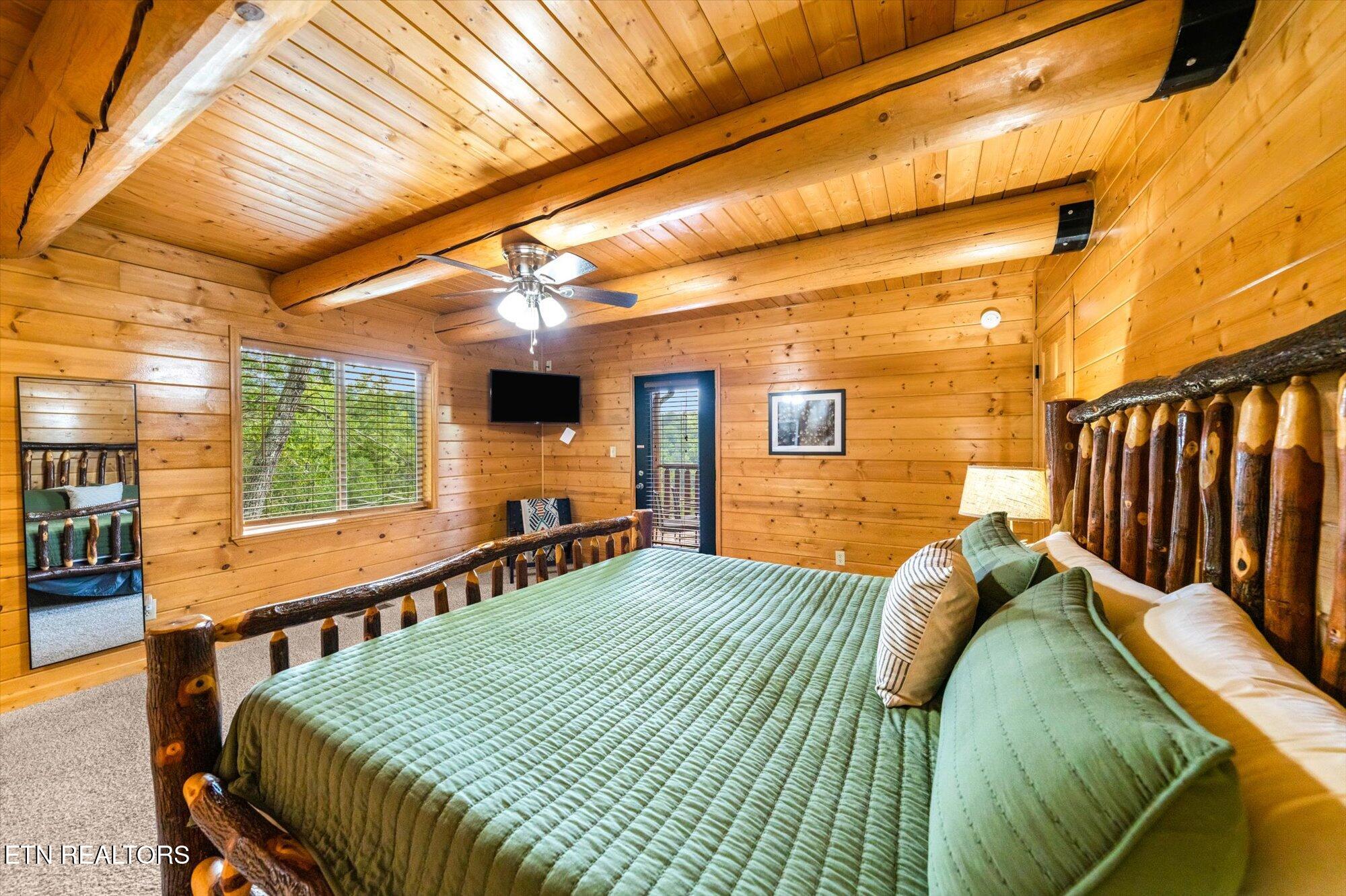 4430 New Pioneer Trail Pigeon Forge TN 37863