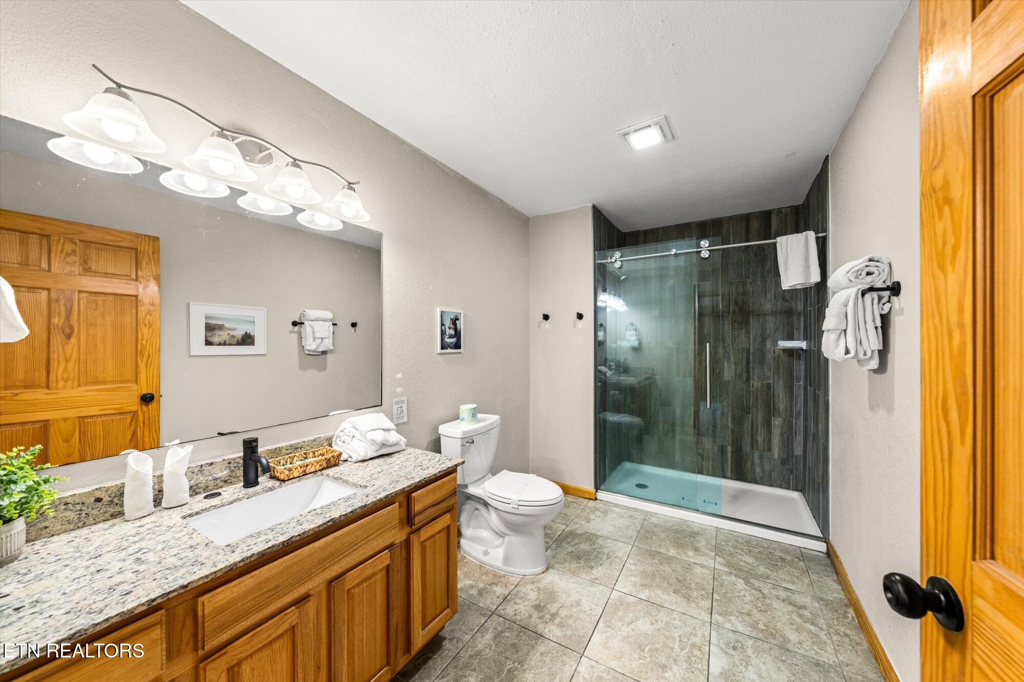 4430 New Pioneer Trail Pigeon Forge TN 37863