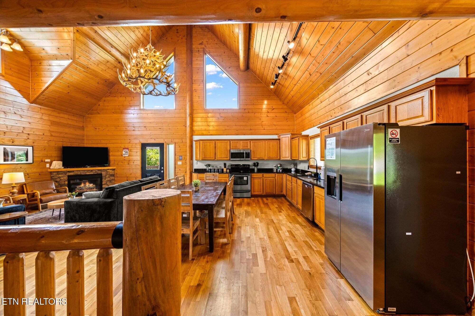 4430 New Pioneer Trail Pigeon Forge TN 37863