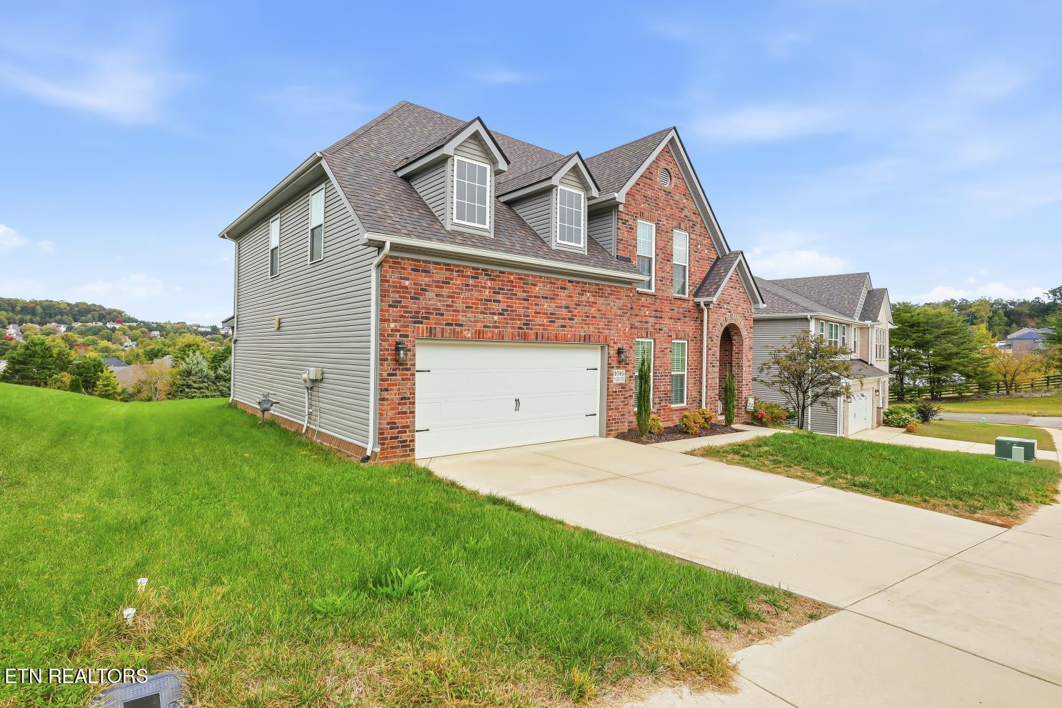 9705 Walking Stick Drive Knoxville TN 37922