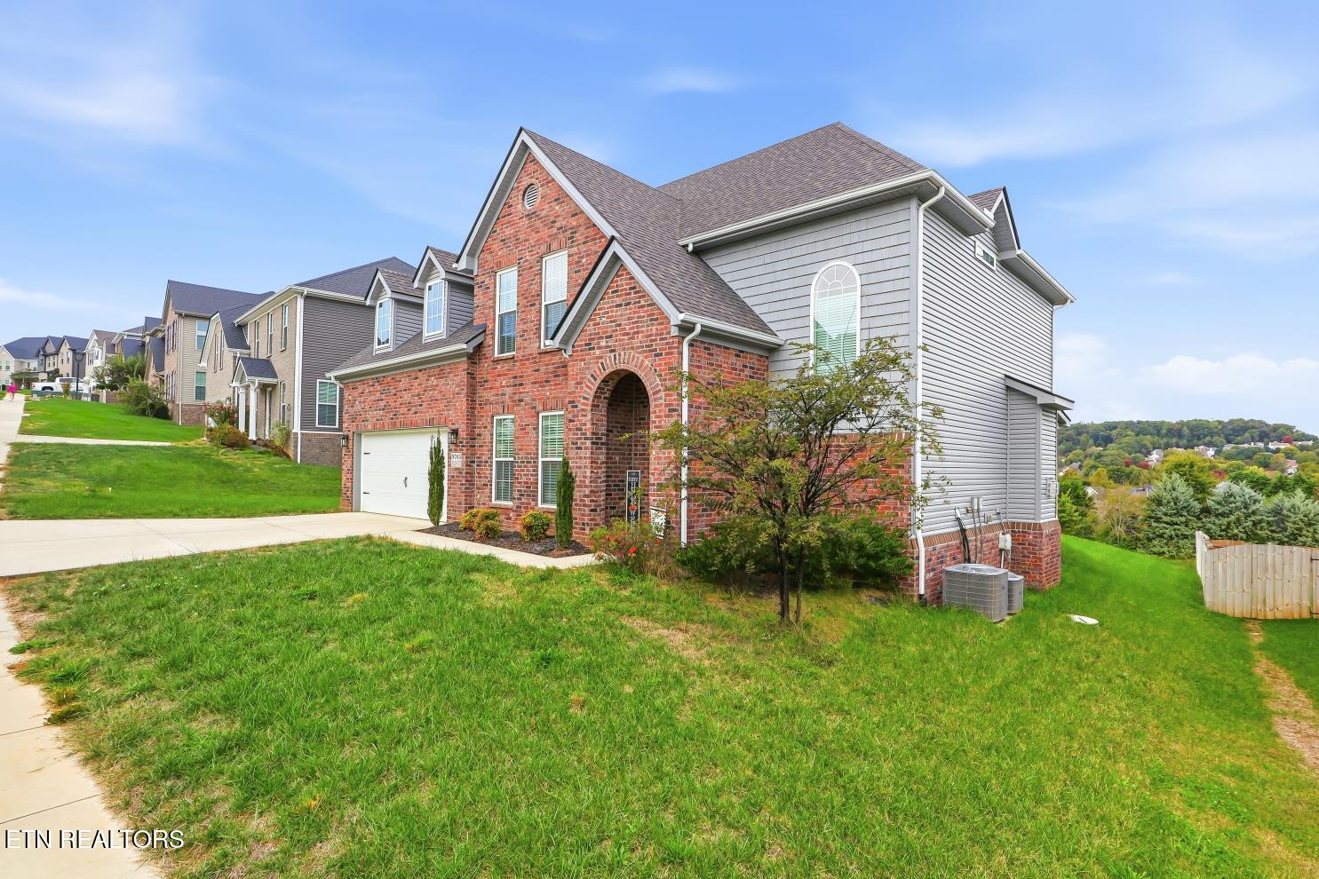 9705 Walking Stick Drive Knoxville TN 37922