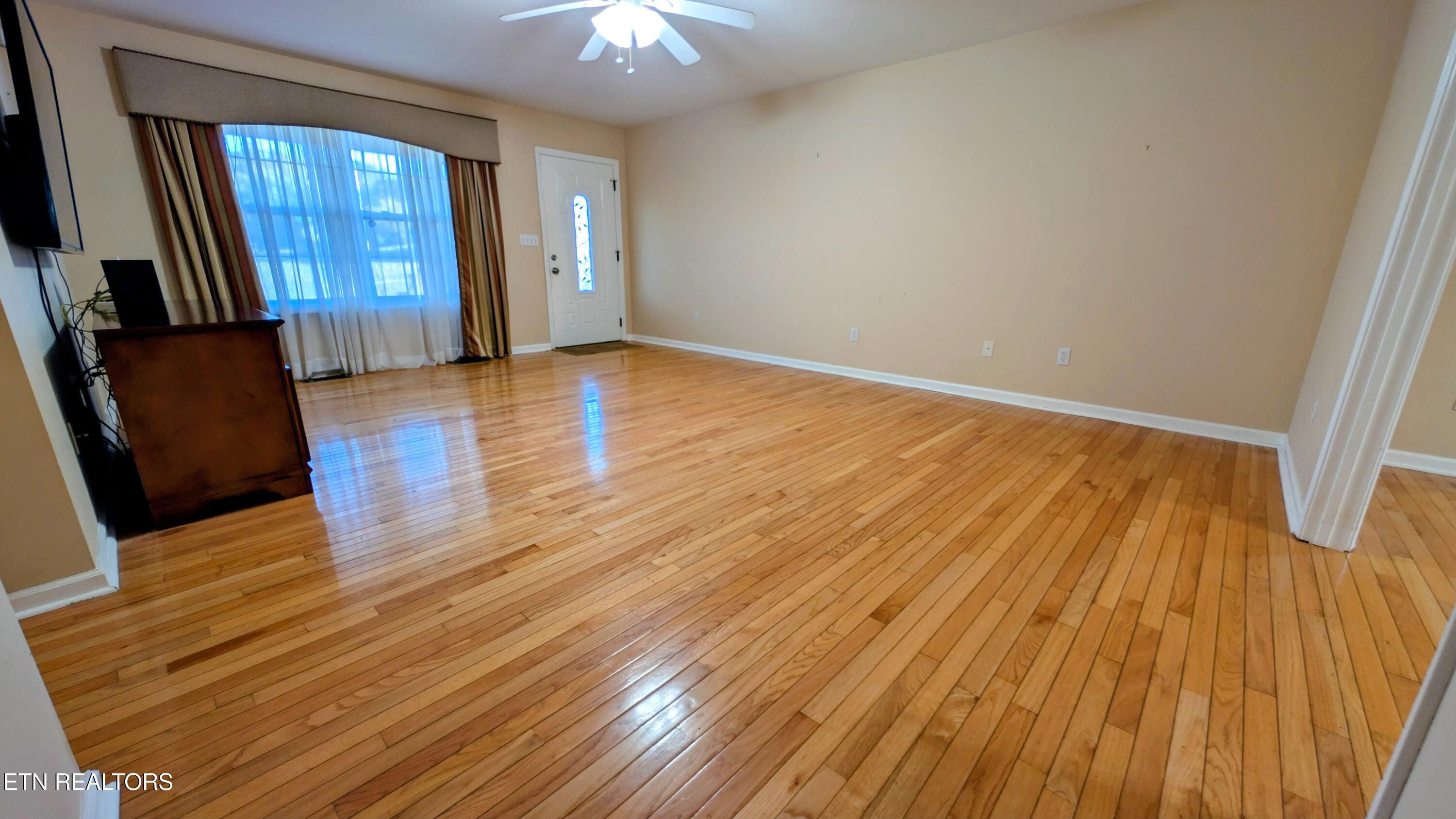 1659 Jasmine Trail Sevierville TN 37862