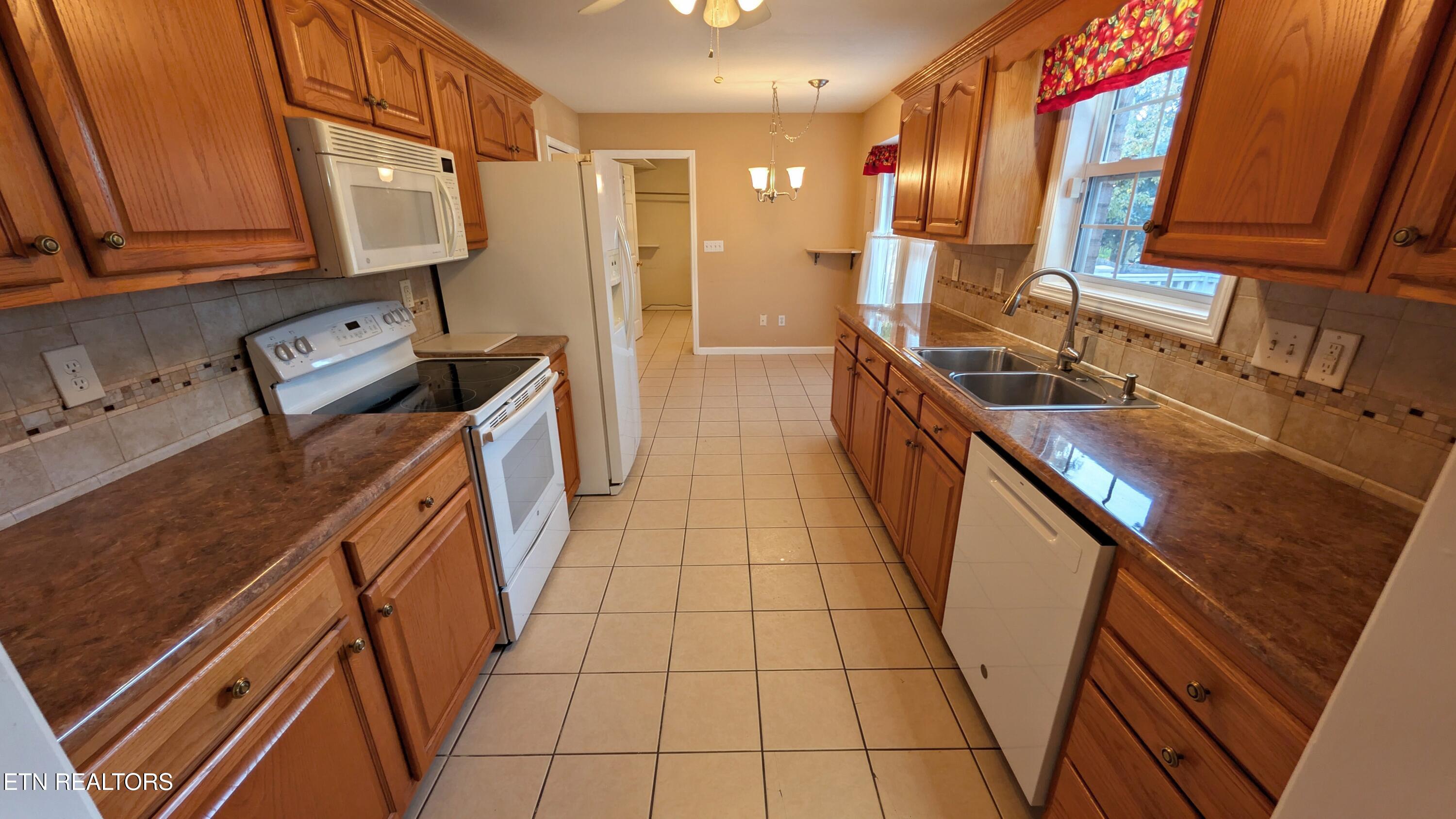 1659 Jasmine Trail Sevierville TN 37862