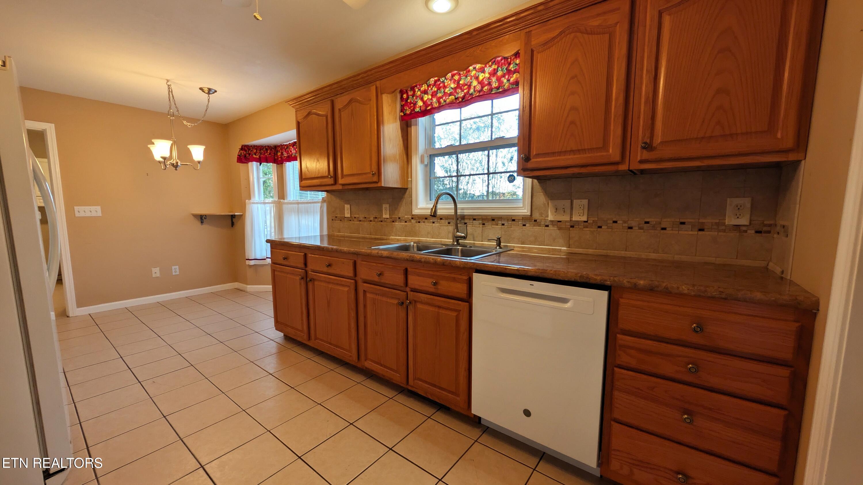 1659 Jasmine Trail Sevierville TN 37862