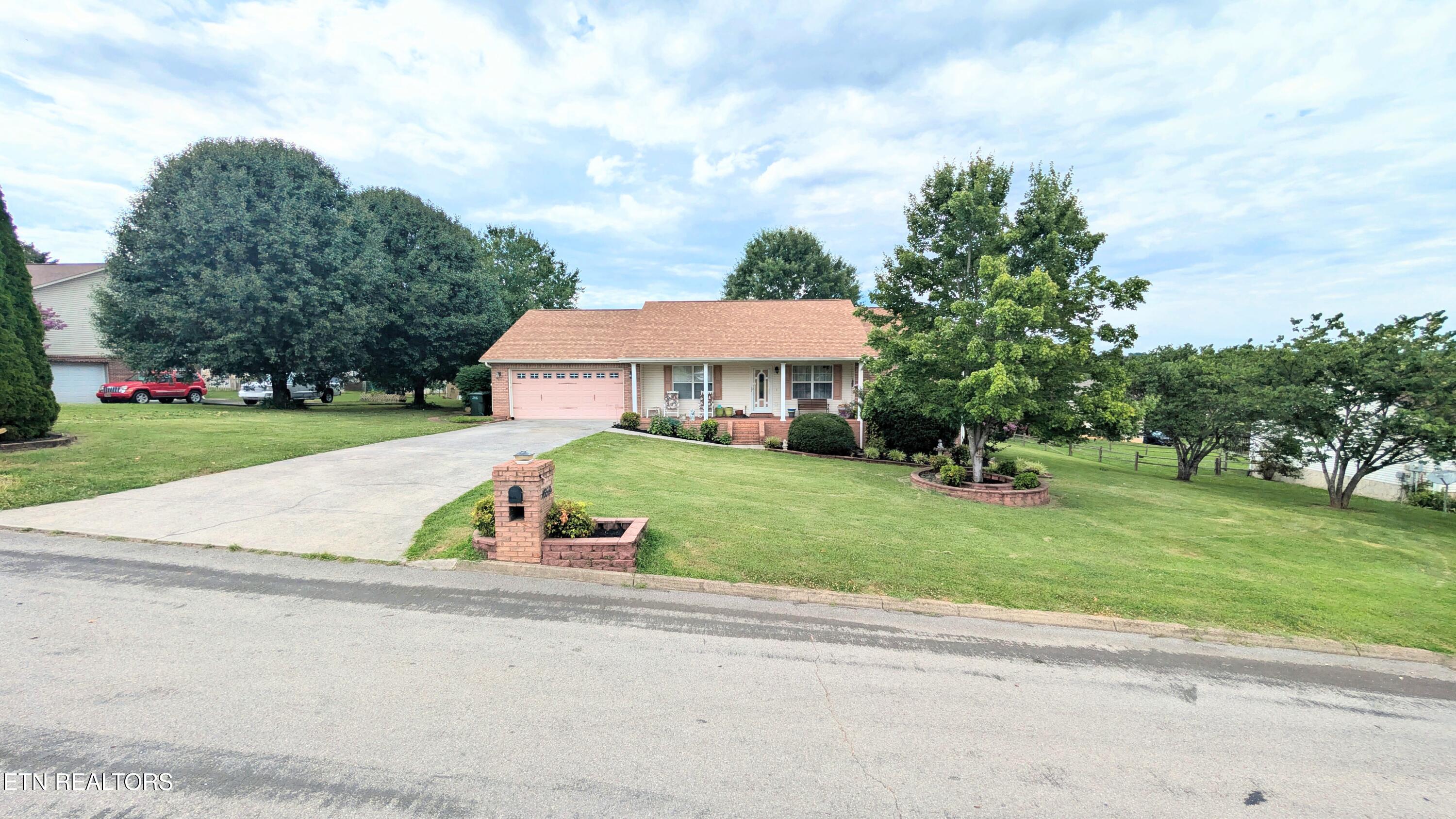 1659 Jasmine Trail Sevierville TN 37862