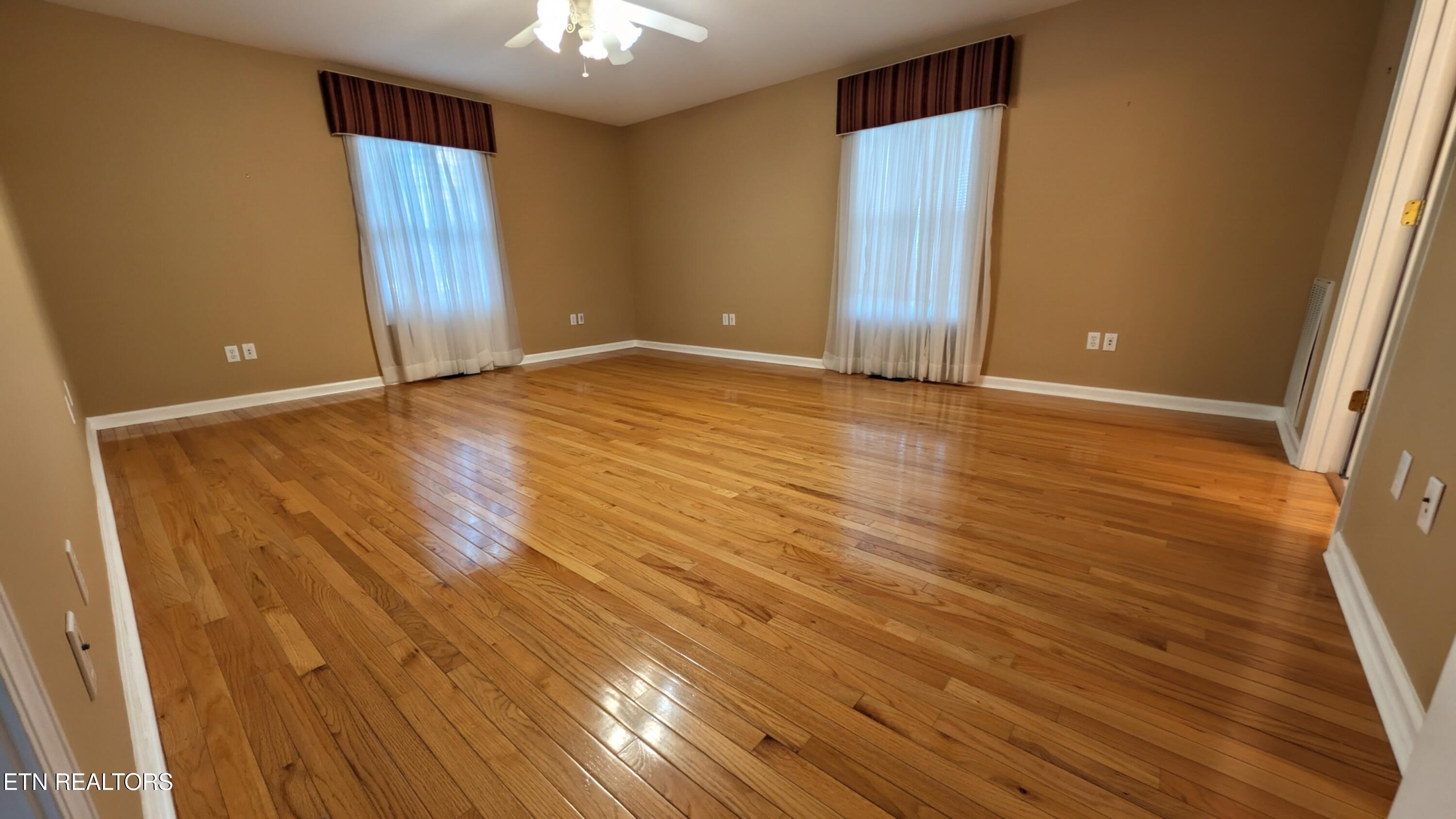 1659 Jasmine Trail Sevierville TN 37862