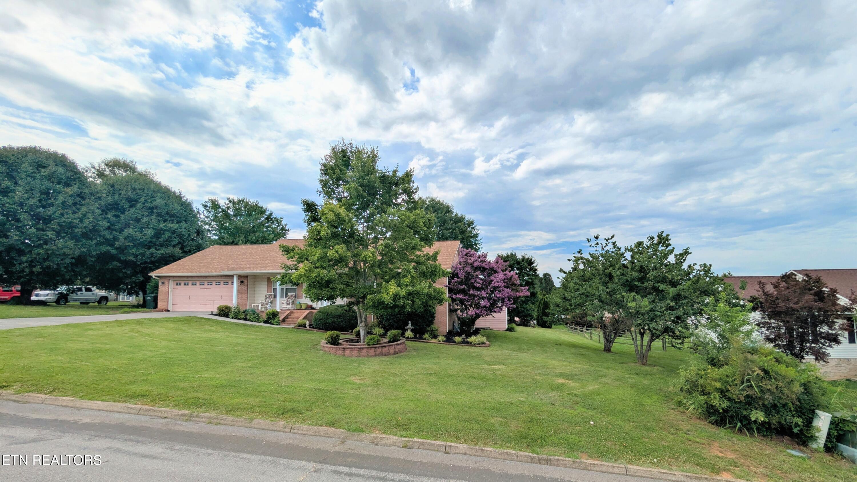 1659 Jasmine Trail Sevierville TN 37862