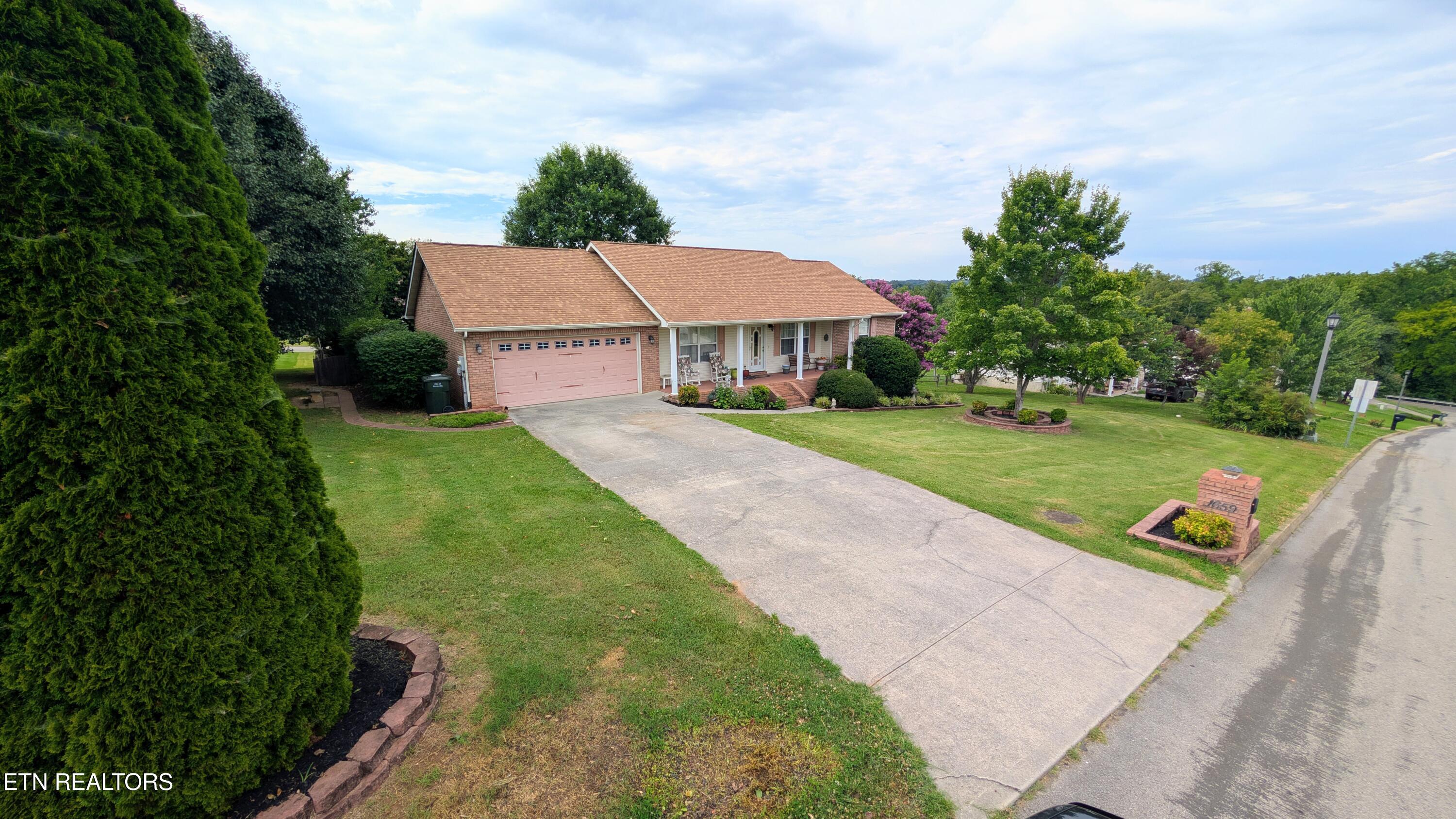 1659 Jasmine Trail Sevierville TN 37862