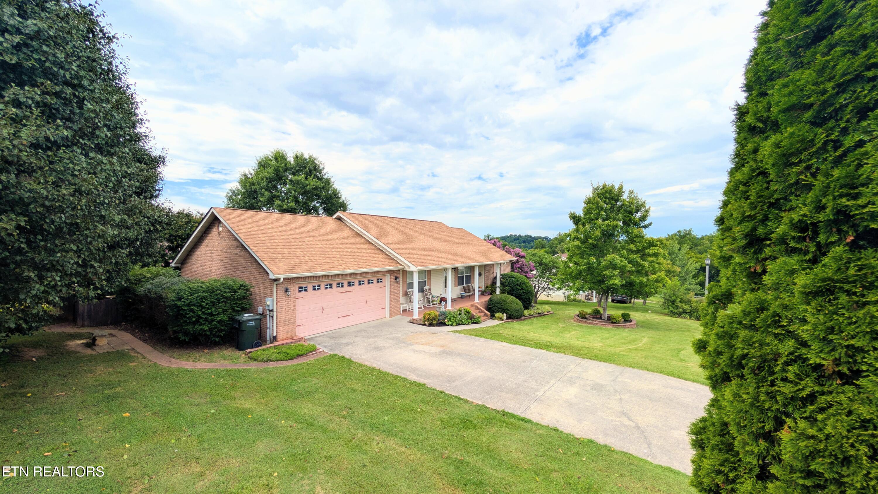 1659 Jasmine Trail Sevierville TN 37862