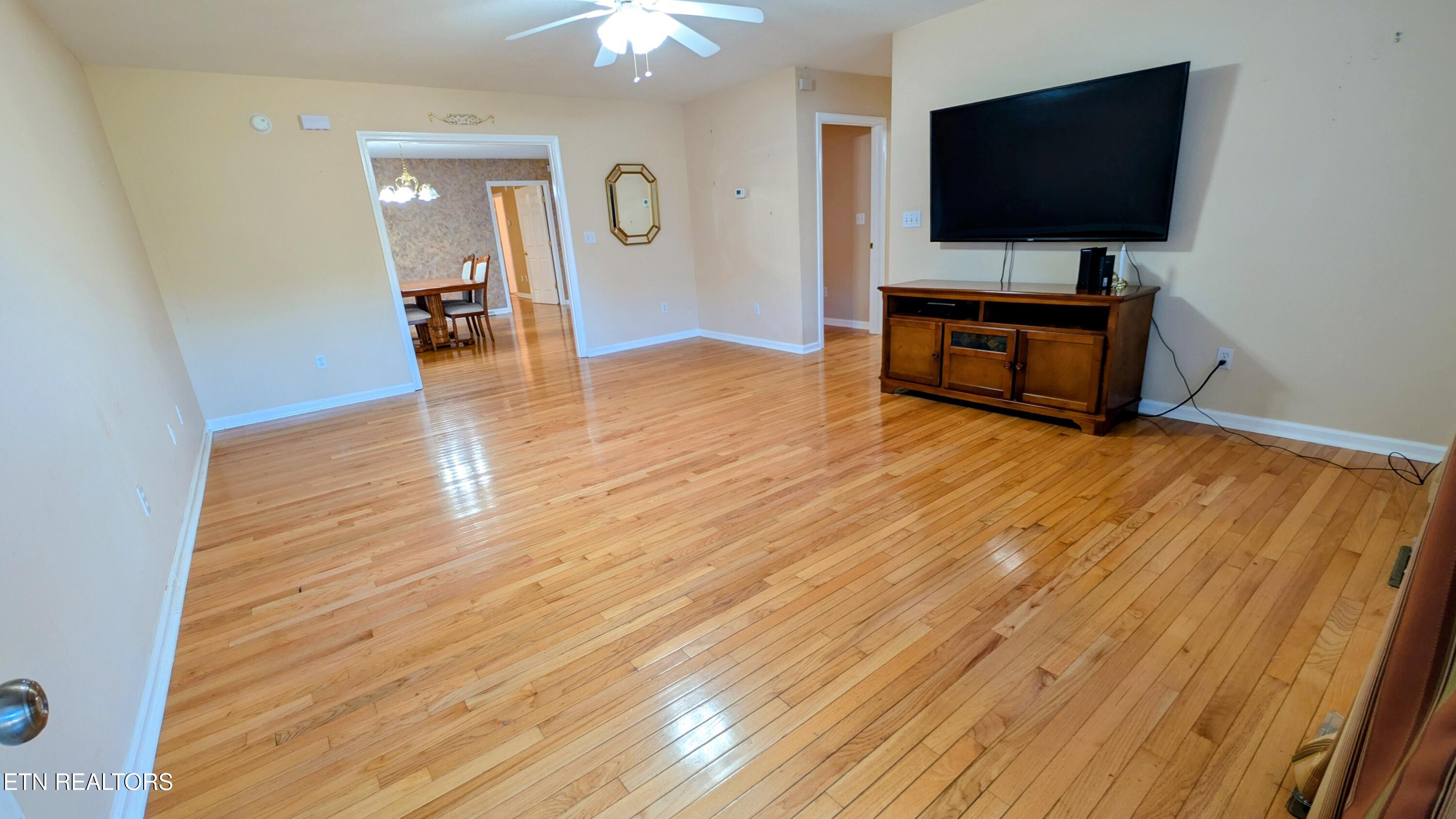1659 Jasmine Trail Sevierville TN 37862
