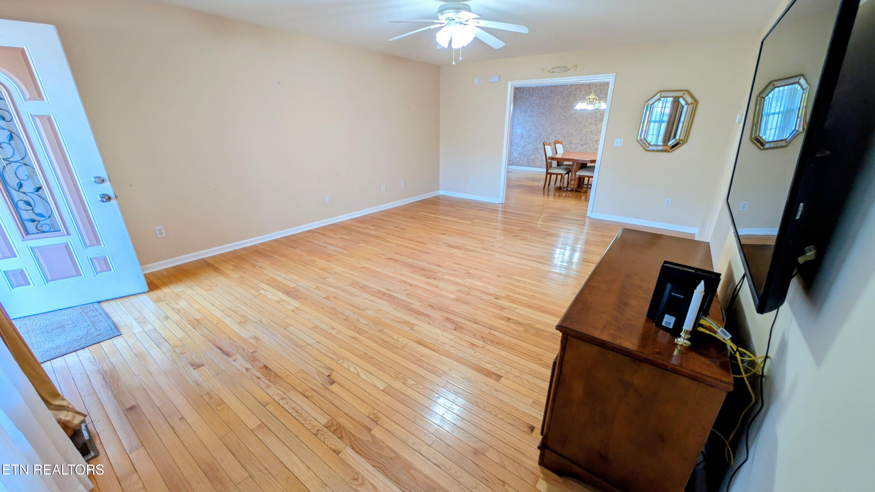 1659 Jasmine Trail Sevierville TN 37862