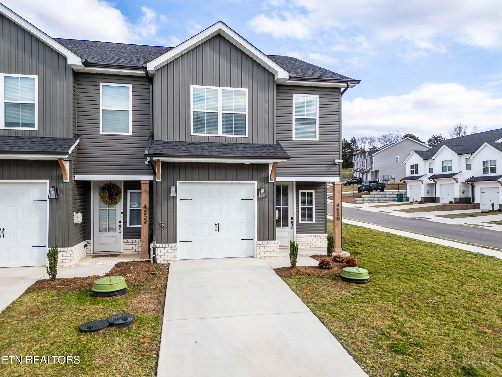 4850 Ancient Glacier Lane Knoxville TN 37918