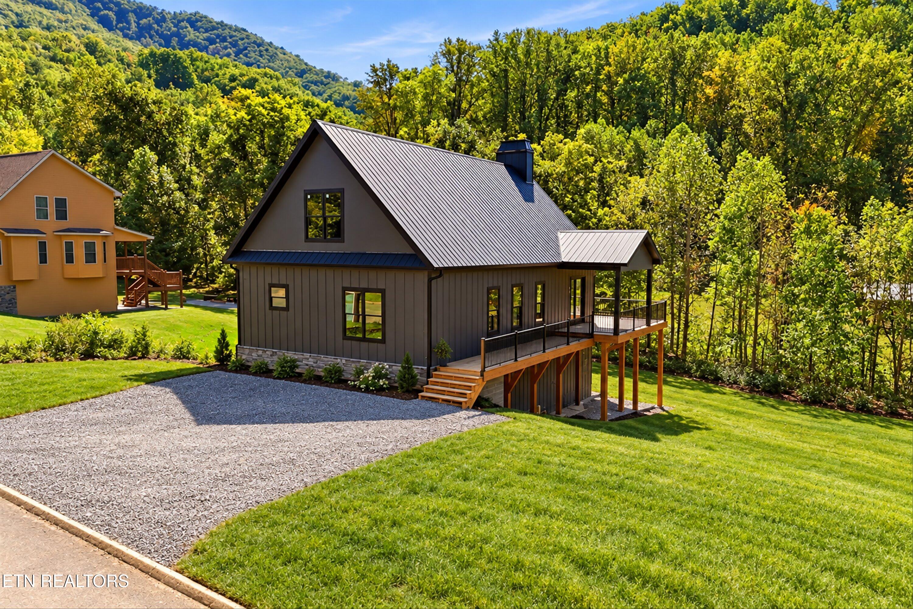 3158 Thomas Headrick Road Sevierville TN 37862