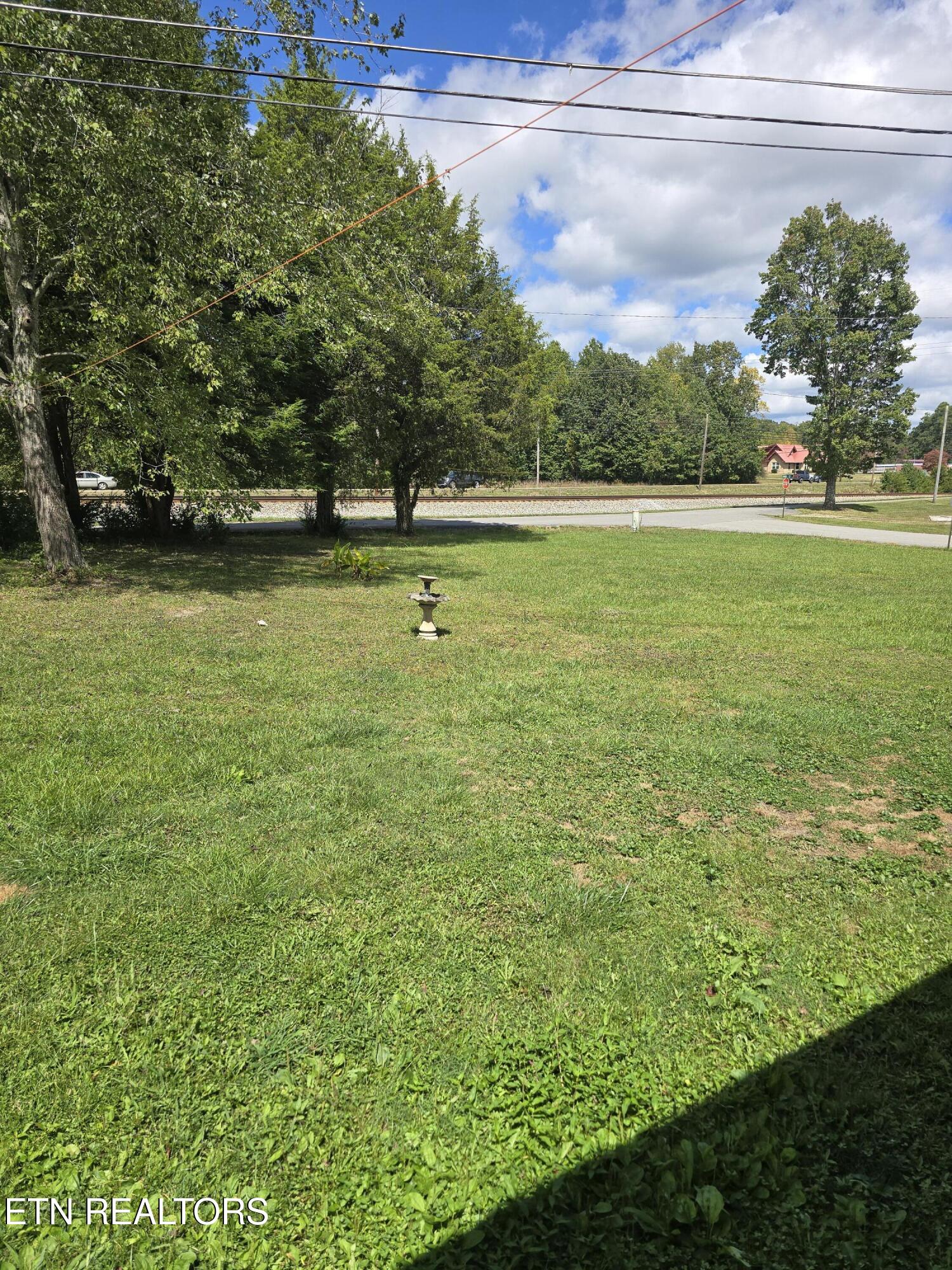 322 Southern Lane Oneida TN 37841