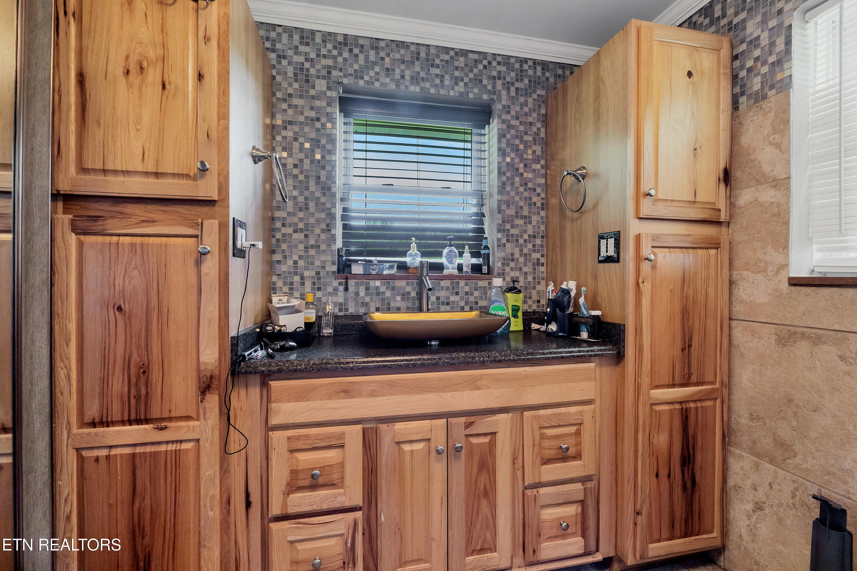 115 Old Athens Road Madisonville TN 37354