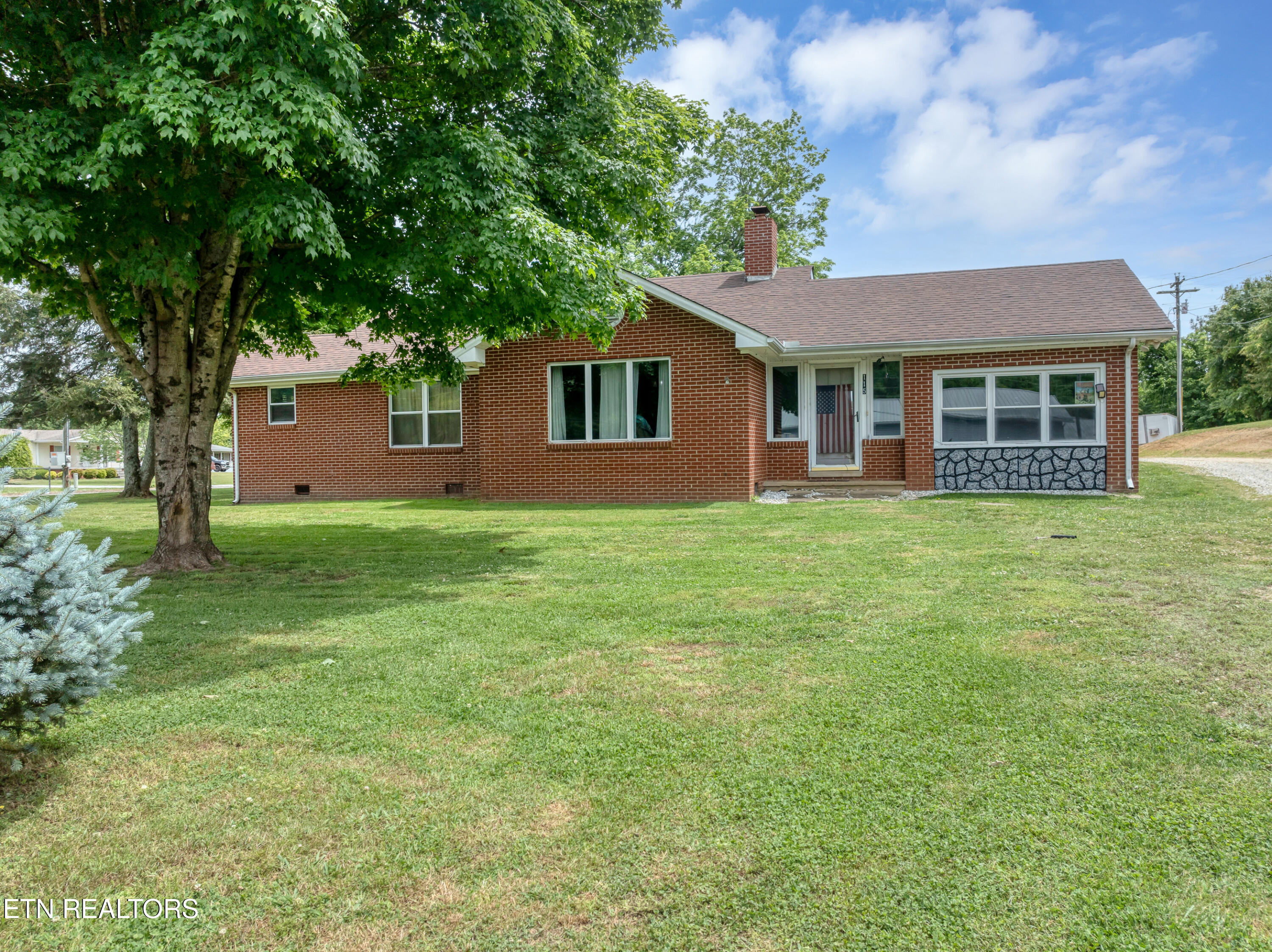 115 Old Athens Road Madisonville TN 37354