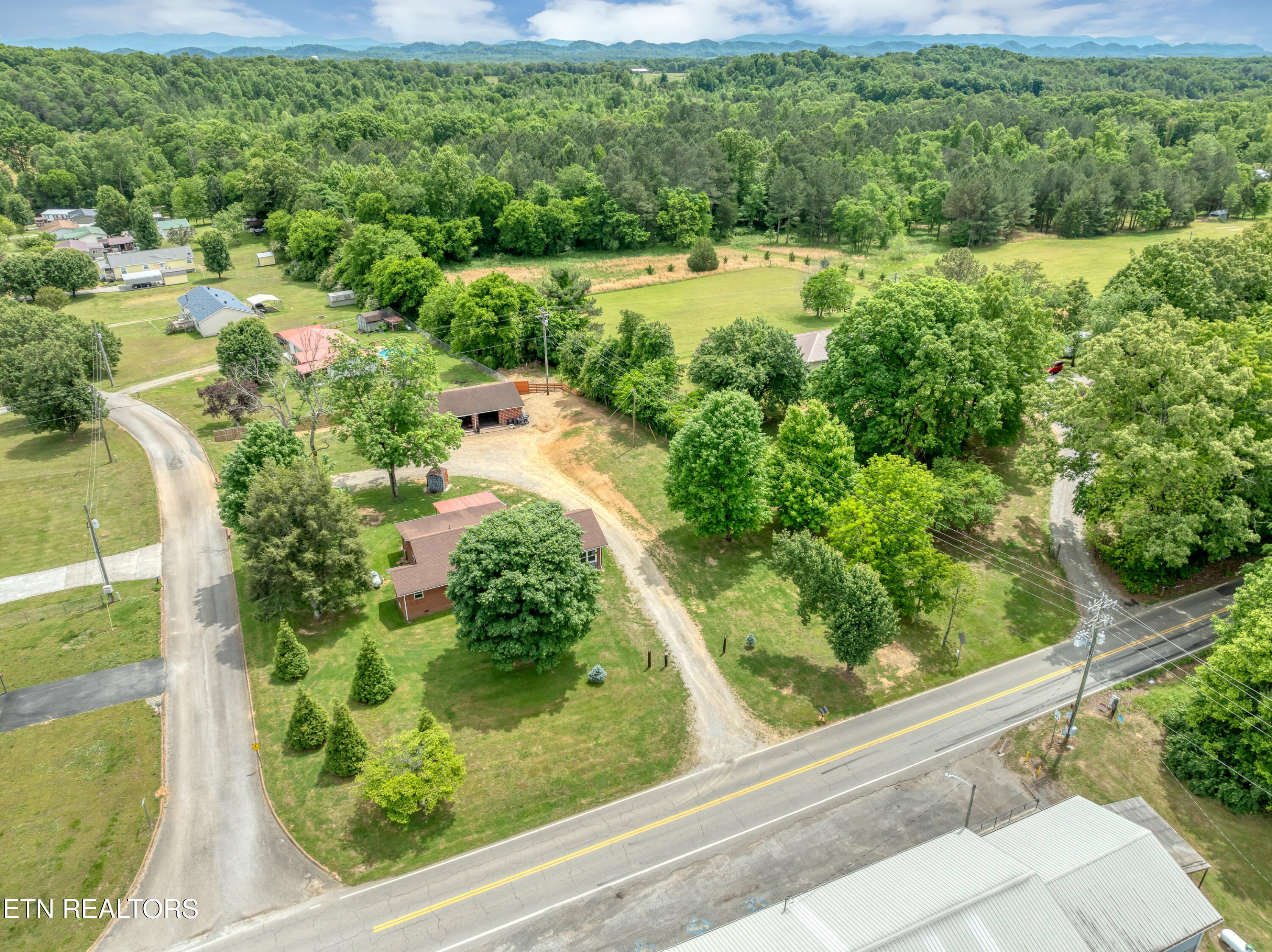 115 Old Athens Road Madisonville TN 37354