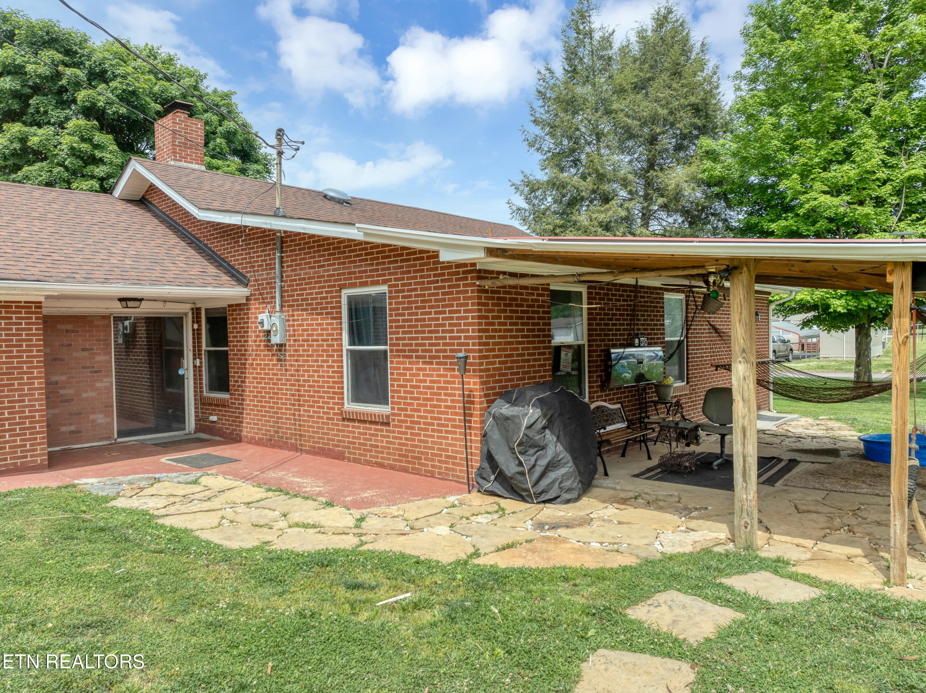115 Old Athens Road Madisonville TN 37354