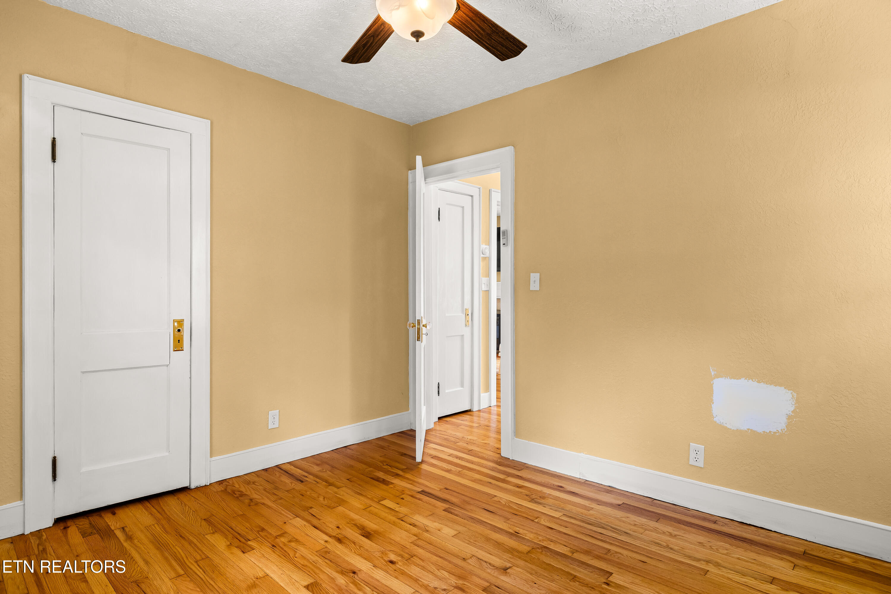 2009 Crest Road Maryville TN 37804