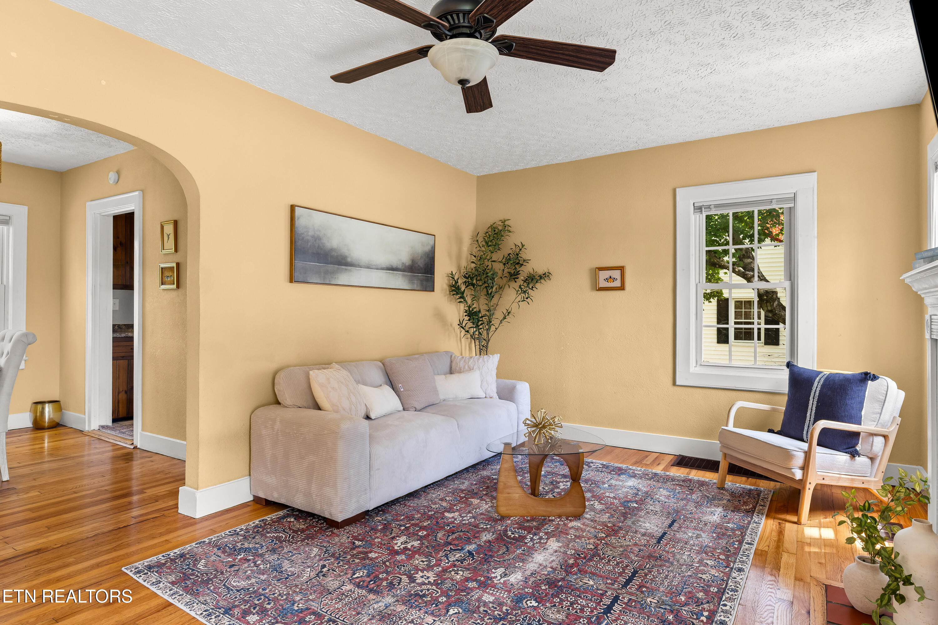 2009 Crest Road Maryville TN 37804