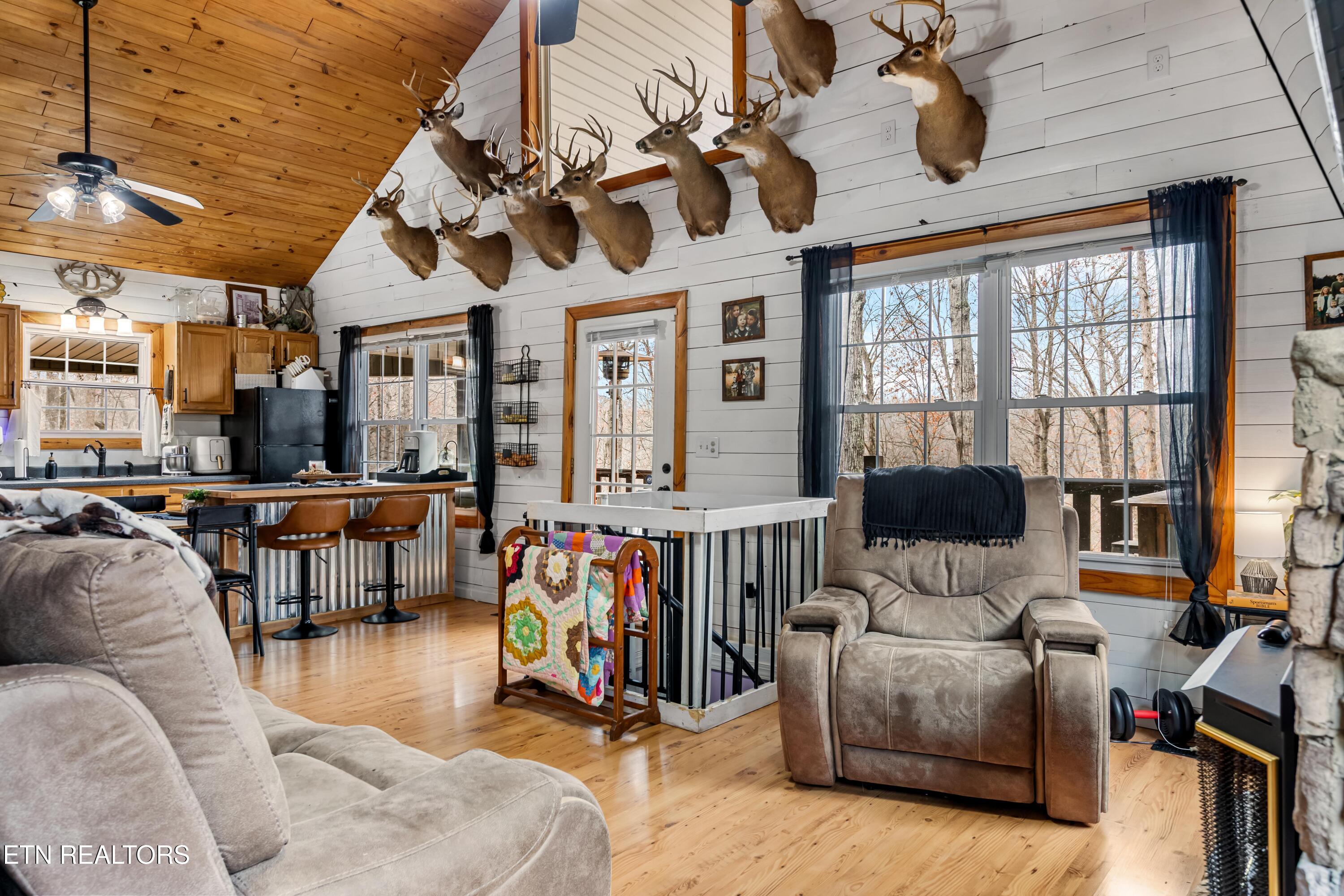 598 Hiwassee View Drive Jacksboro TN 37757