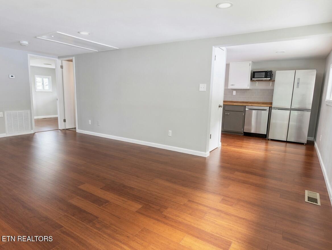 606 W Outer Drive Oak Ridge TN 37830