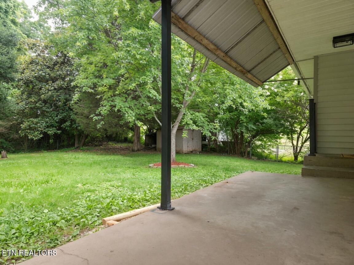 606 W Outer Drive Oak Ridge TN 37830
