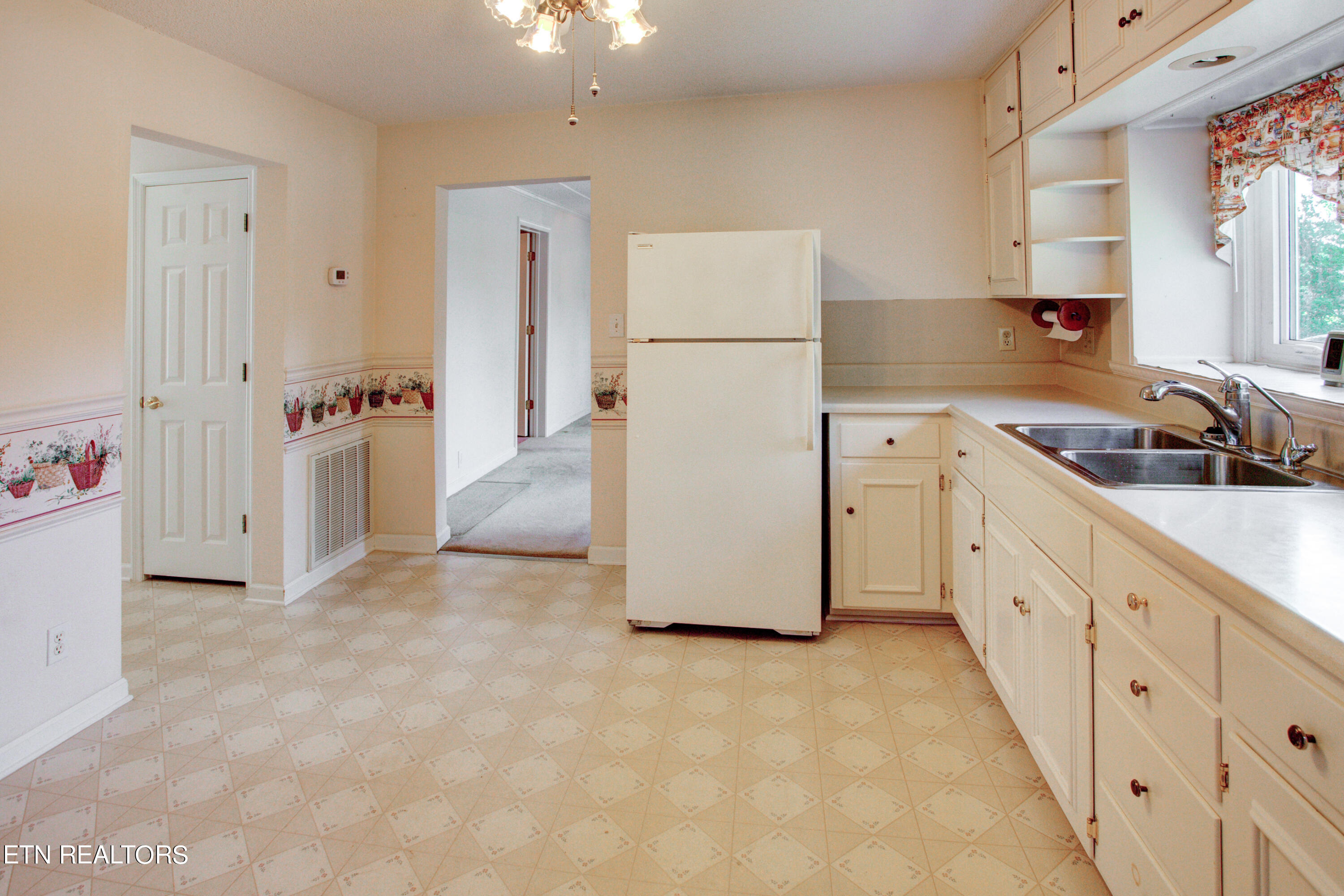 958 Panorama Drive Maryville TN 37801