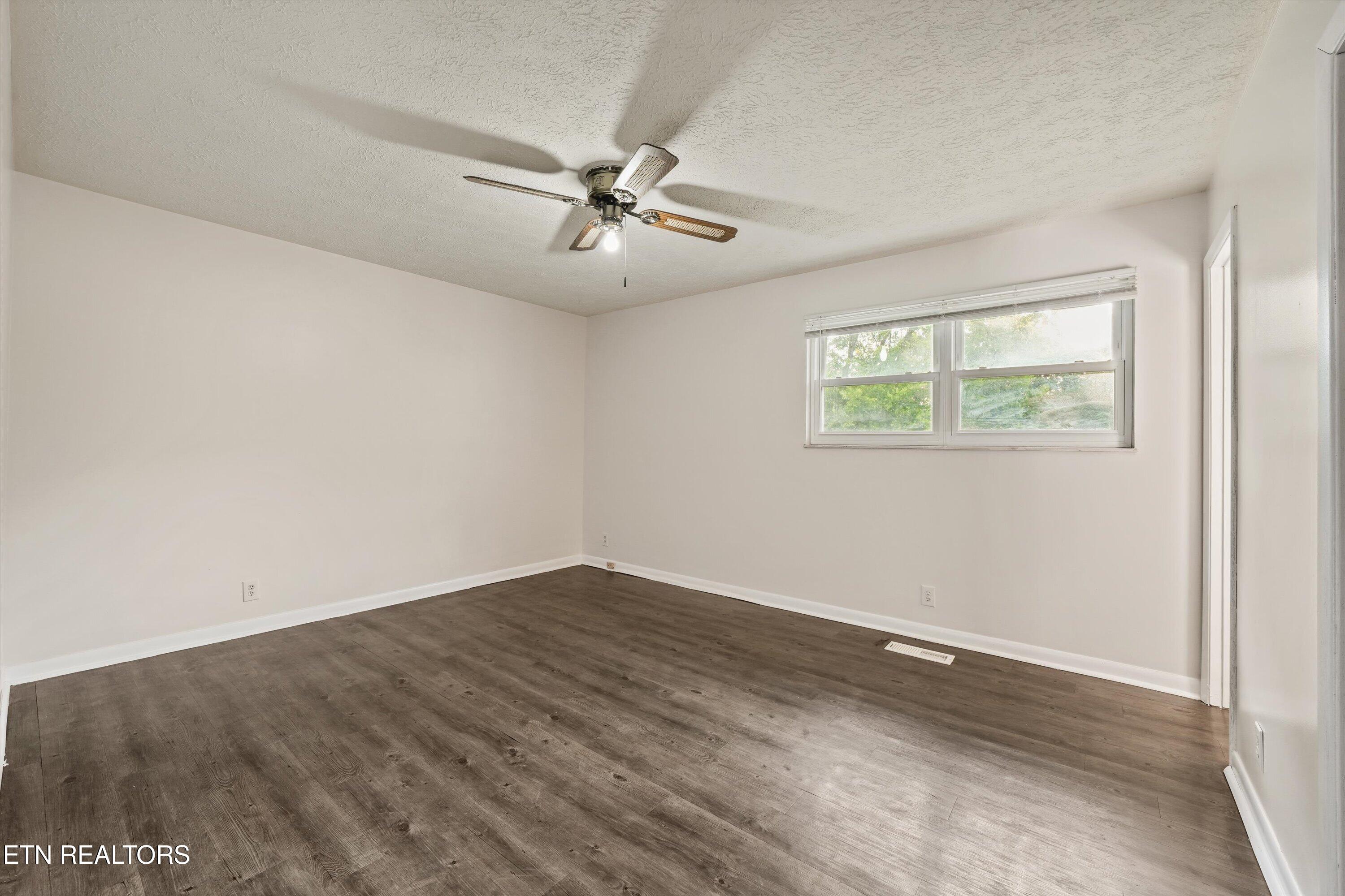 2108 NW Ho Co Ta Ke Lane Knoxville TN 37912