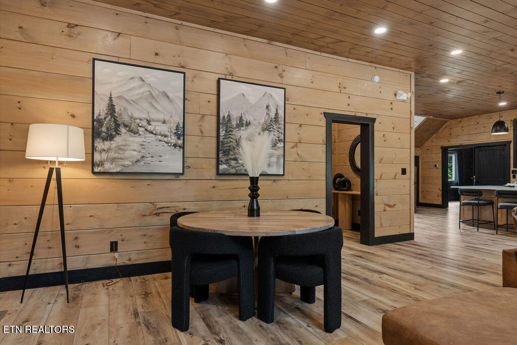 2215 Sawmill Cove Drive Sevierville TN 37862