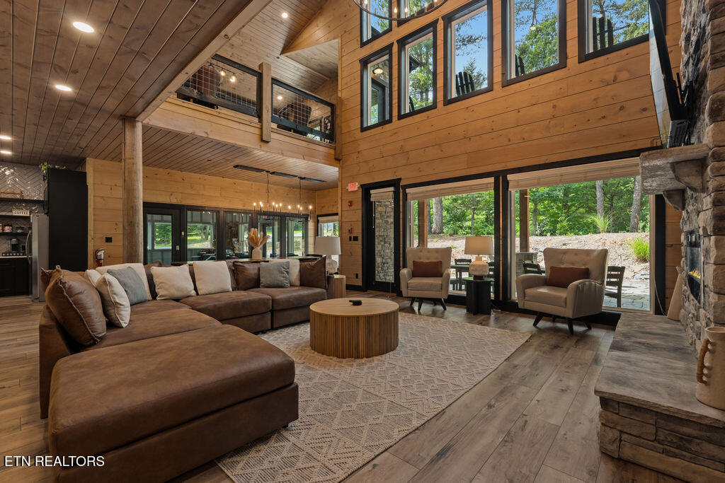 2215 Sawmill Cove Drive Sevierville TN 37862