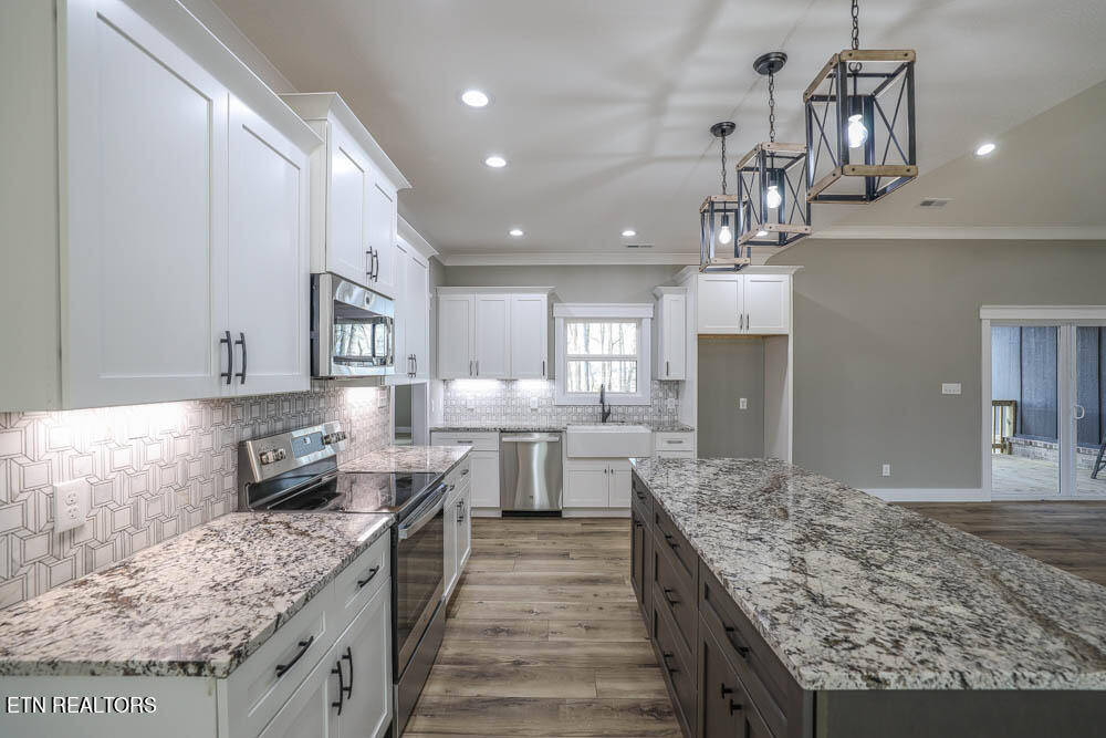 113 Caterpillar Way Maryville TN 37801