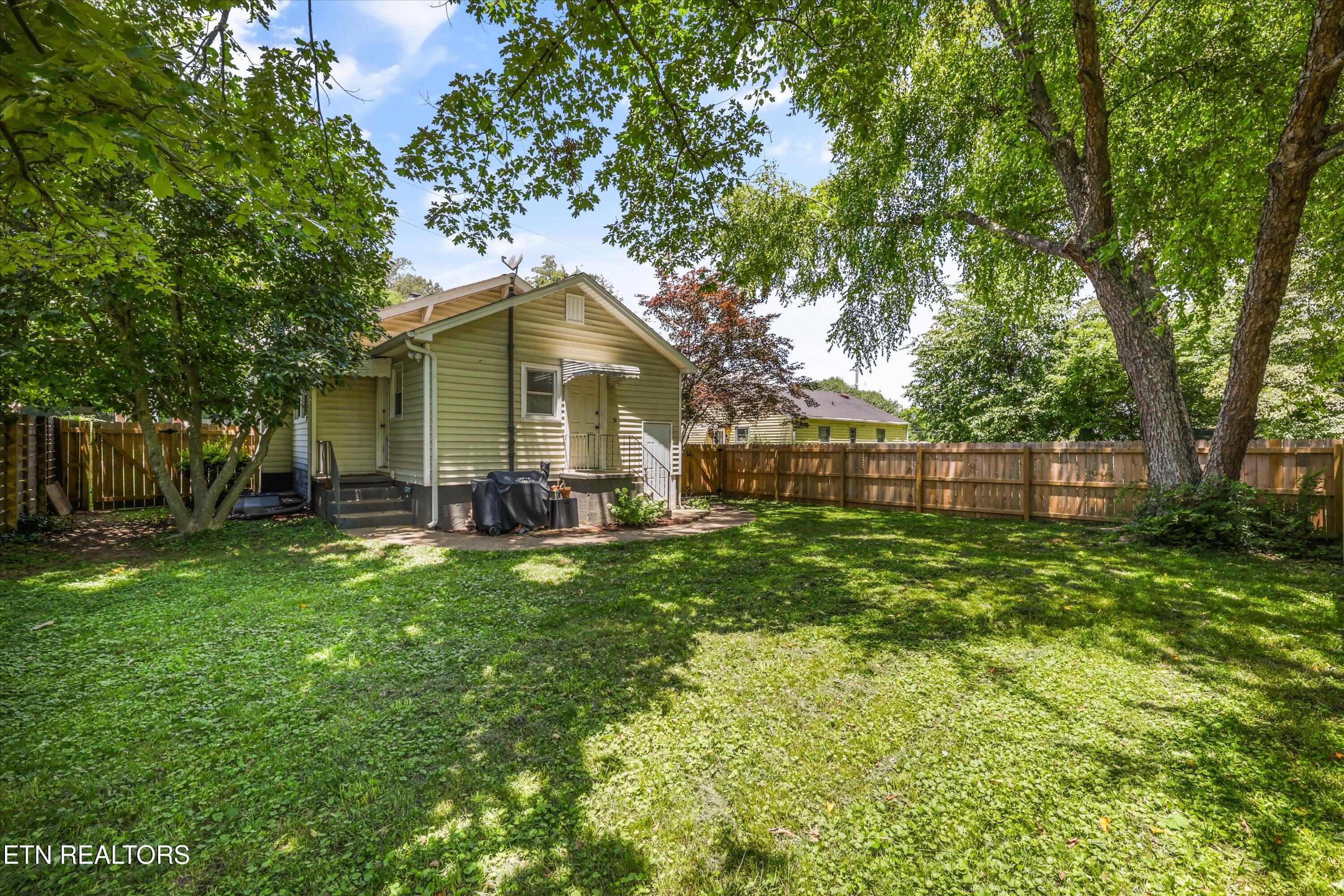 708 E Woodland Avenue Knoxville TN 37917