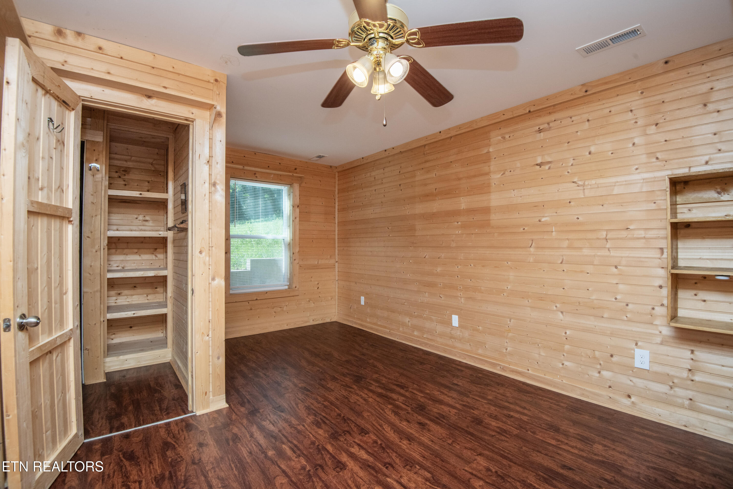 525 Canton Hollow Road Knoxville TN 37934