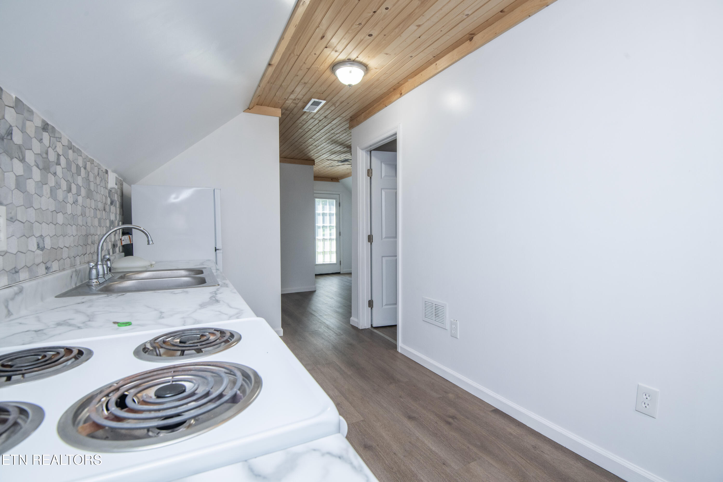 525 Canton Hollow Road Knoxville TN 37934